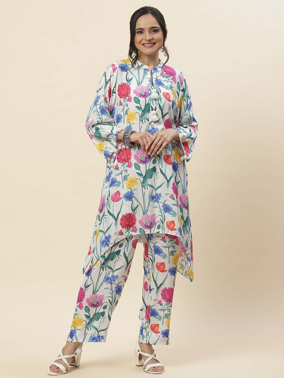 

Meena Bazaar Floral Printed Regular Kurta with Trousers, White