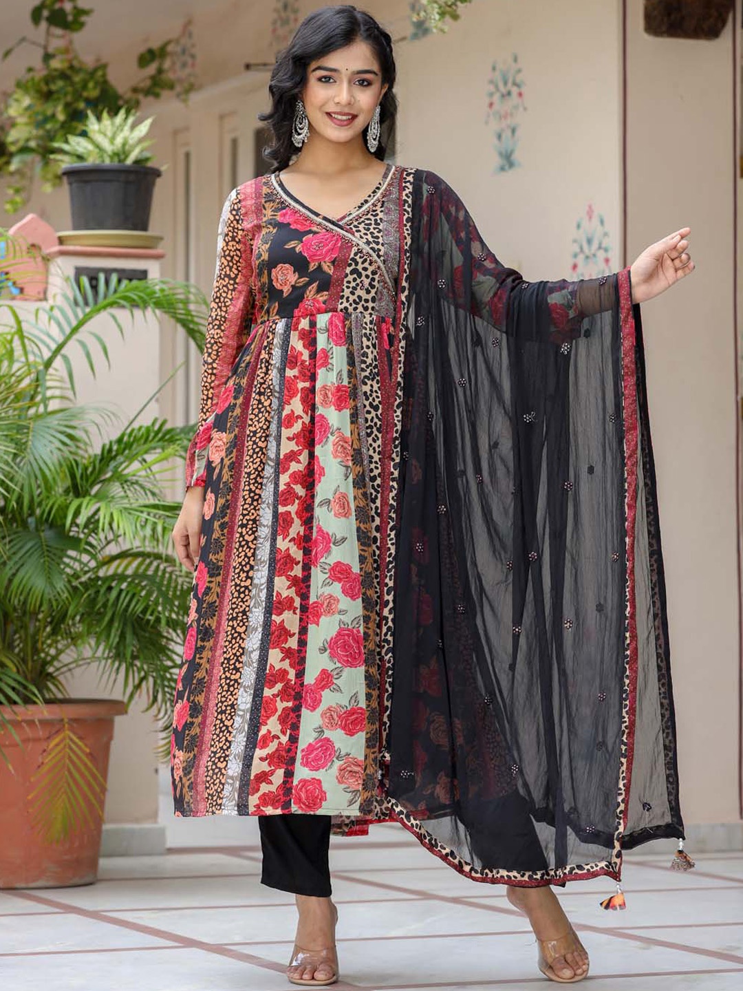 

Meena Bazaar Floral Printed Empire Kurta with Trousers & Dupatta, Black