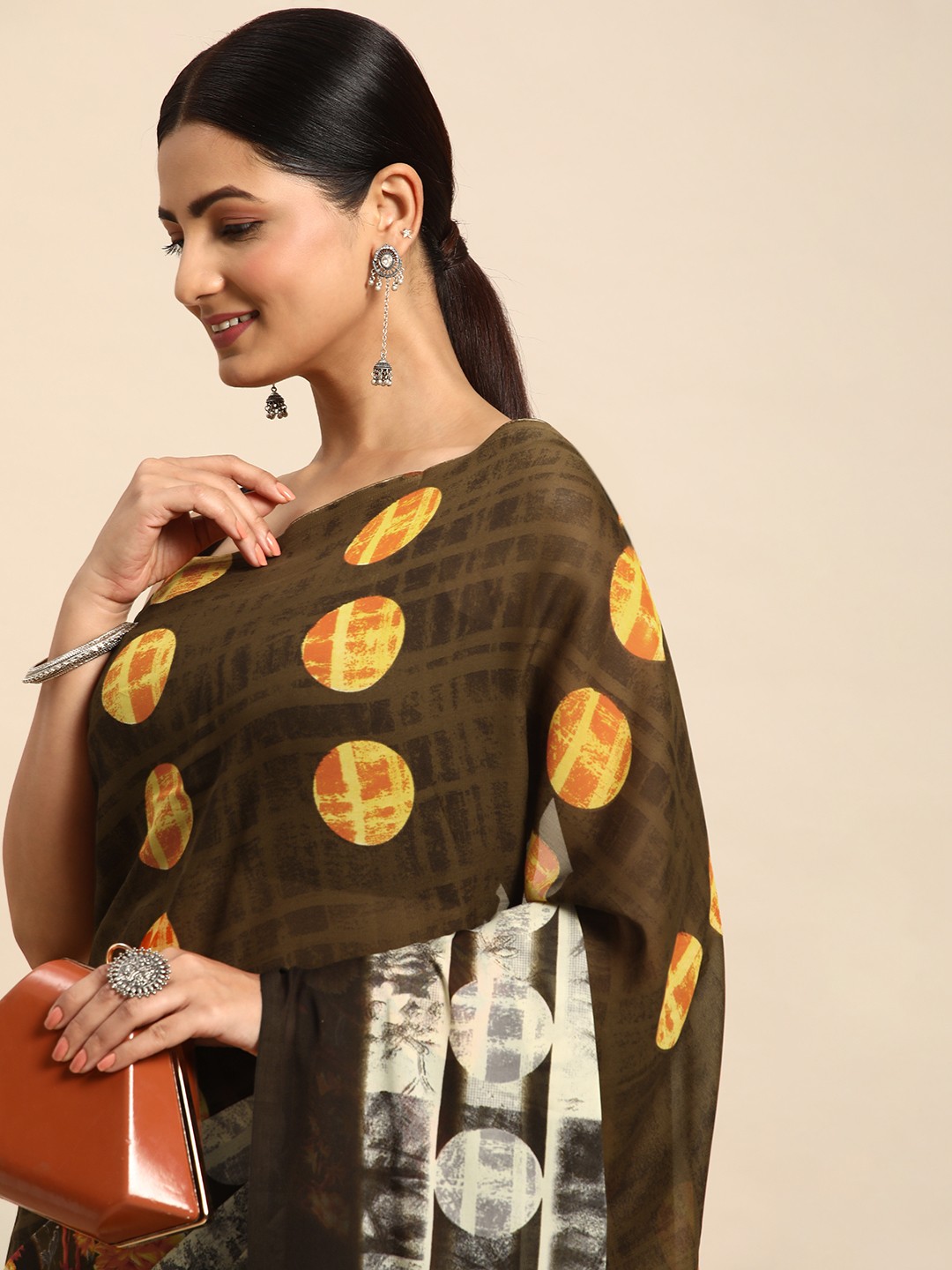 

HERE&NOW Pure Georgette Saree, Black