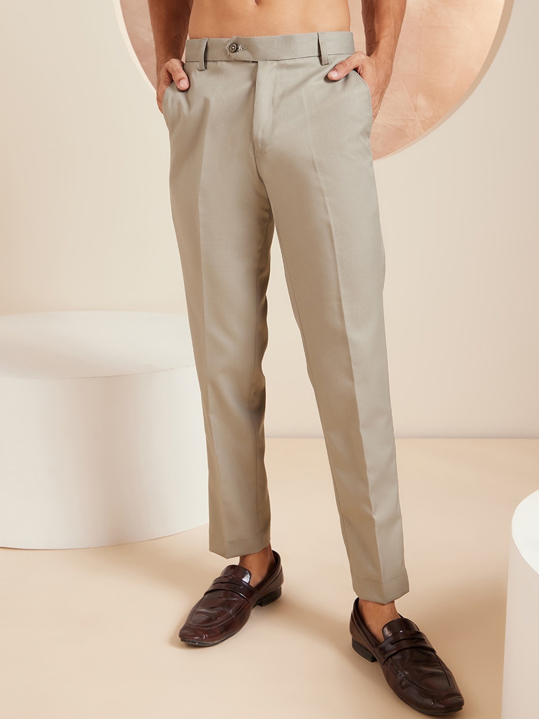 

DENNISON Men Smart Tapered Fit Easy Wash Trousers, Green