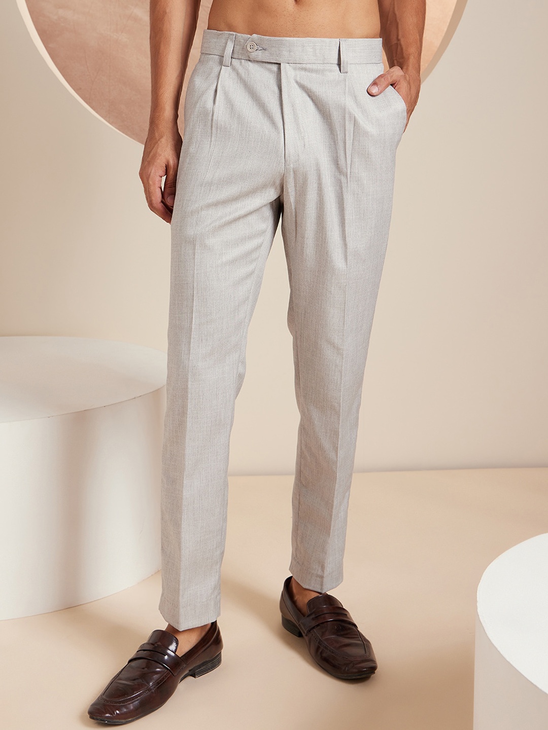 

DENNISON Men Checked Smart Tapered Fit Easy Wash Pleated Formal Trousers, Grey
