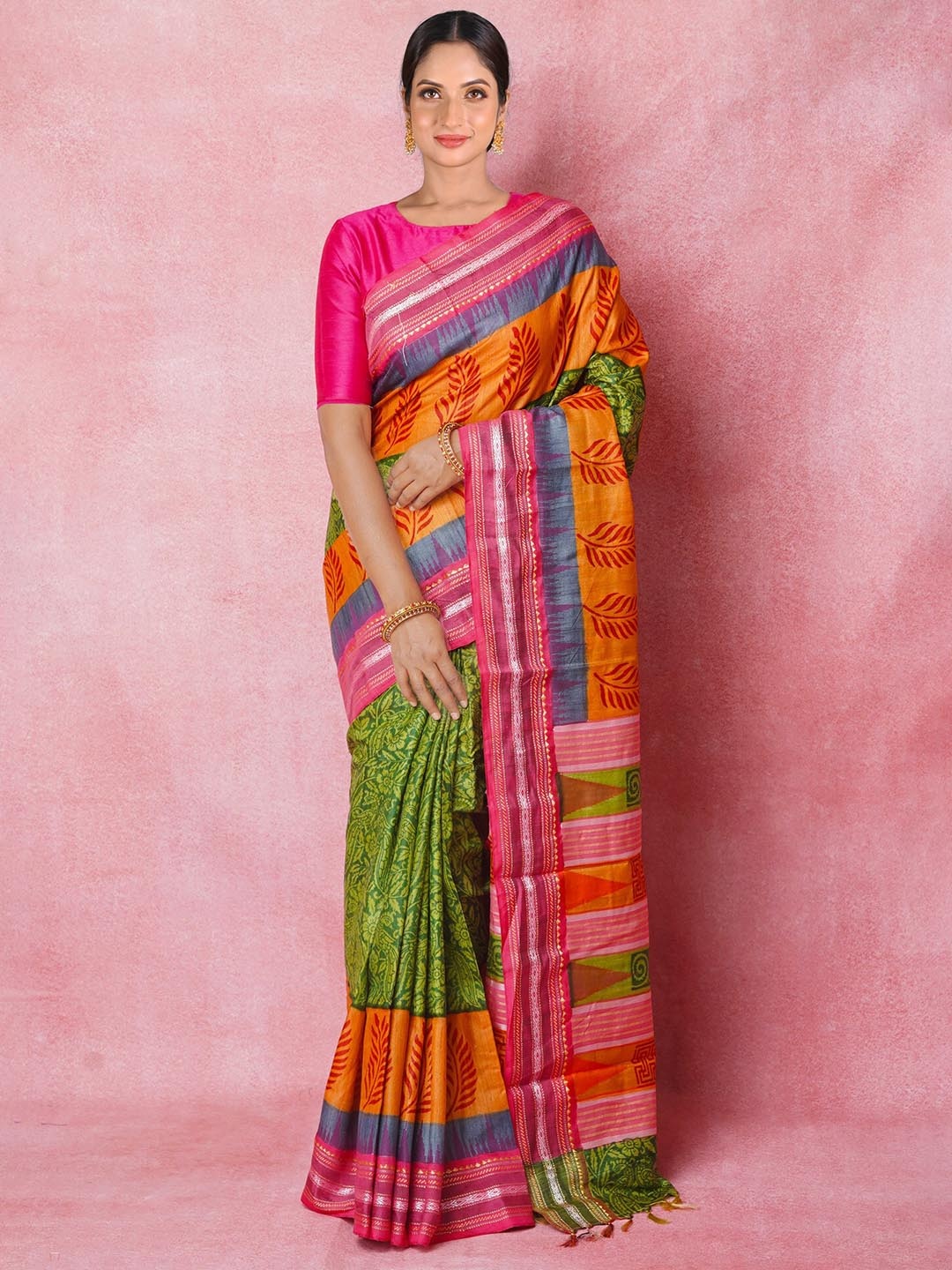 

Unnati Silks Ethnic Motifs Printed Pure Silk Handloom Tussar Saree, Green