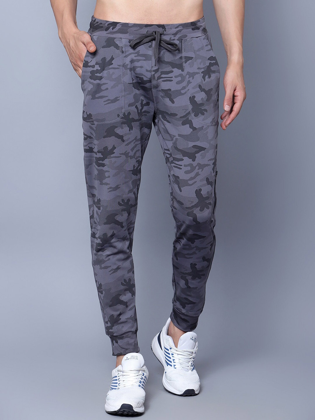 

Trenz Men Camouflaged Printed Sports Joggers, Grey
