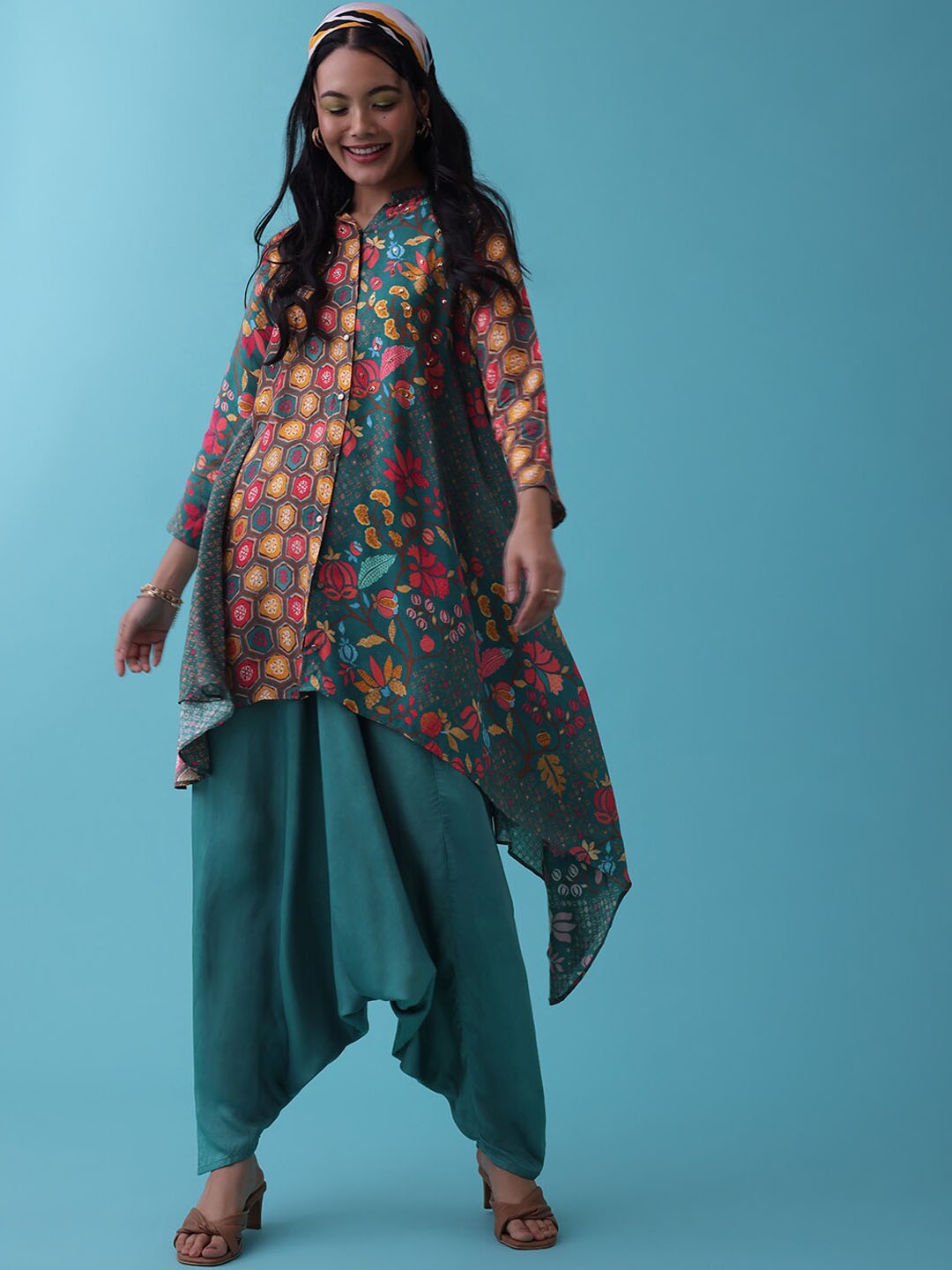 

KALKI Fashion Floral Printed Kurta With Dhoti Pants, Blue