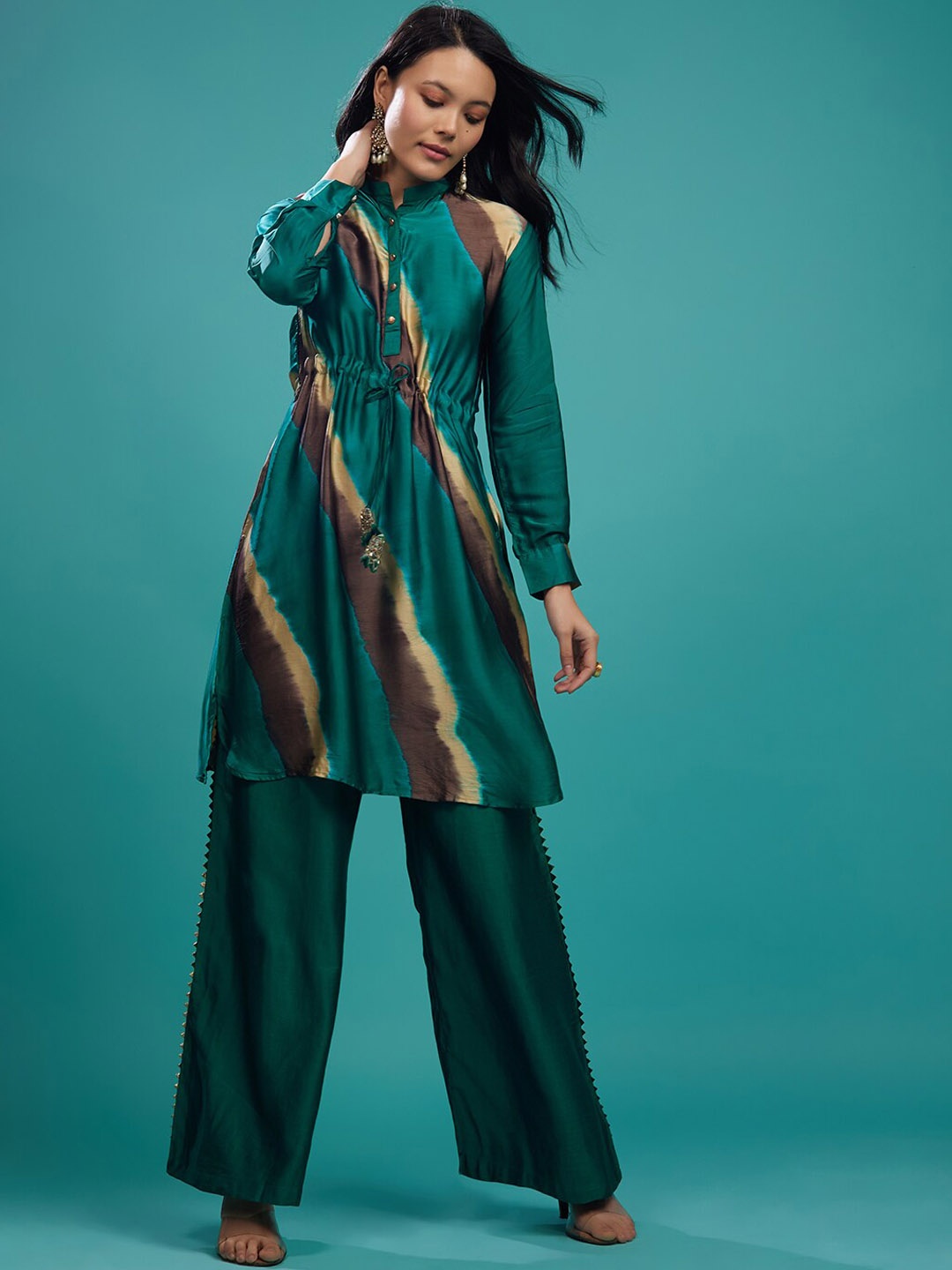 

KALKI Fashion Tie & Dye Printed Regular Kurta with Palazzos, Green