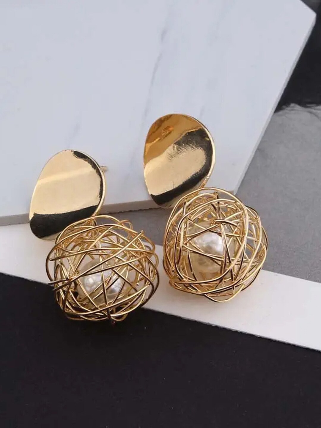

VAGHBHATT Gold-Plated Copper & Pearl Drop Earrings