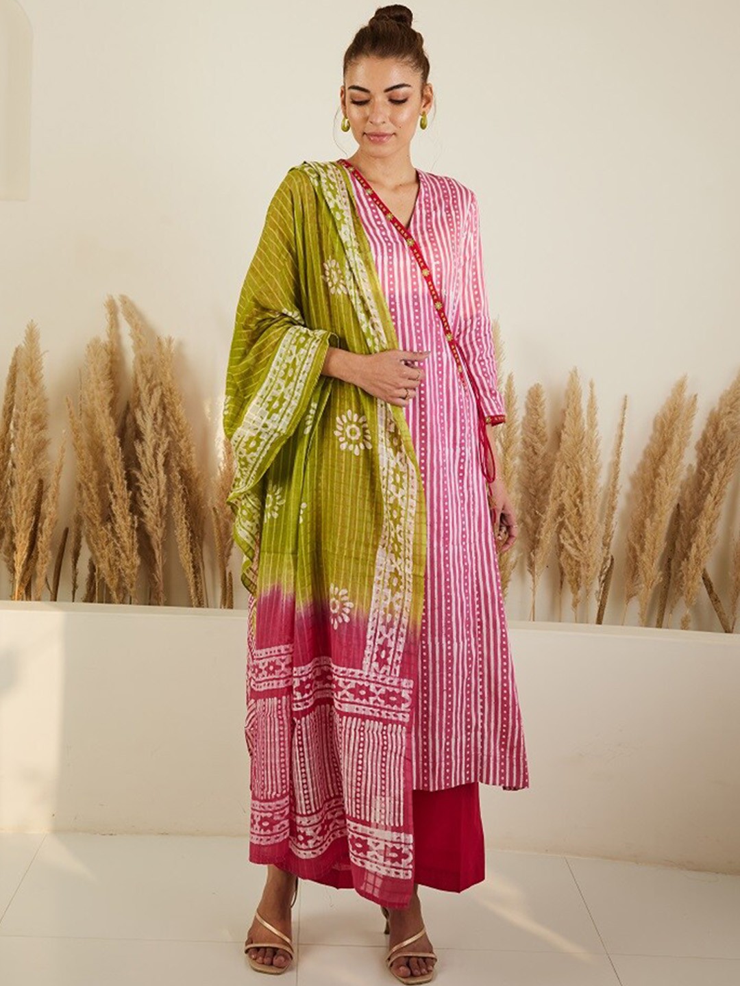 

STADO Striped Angrakha Pure Cotton Kurta With Palazzos & Dupatta, Pink