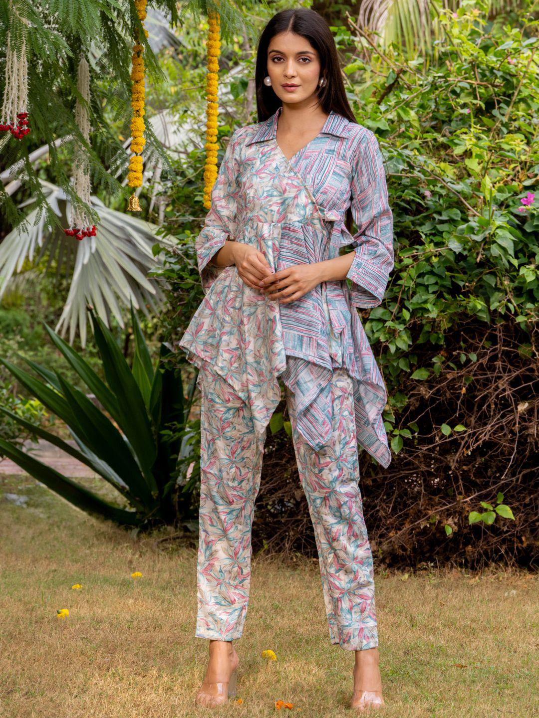 

HOUSE OF JAMOTI Floral Printed Top With Trousers Co-Ords, Blue