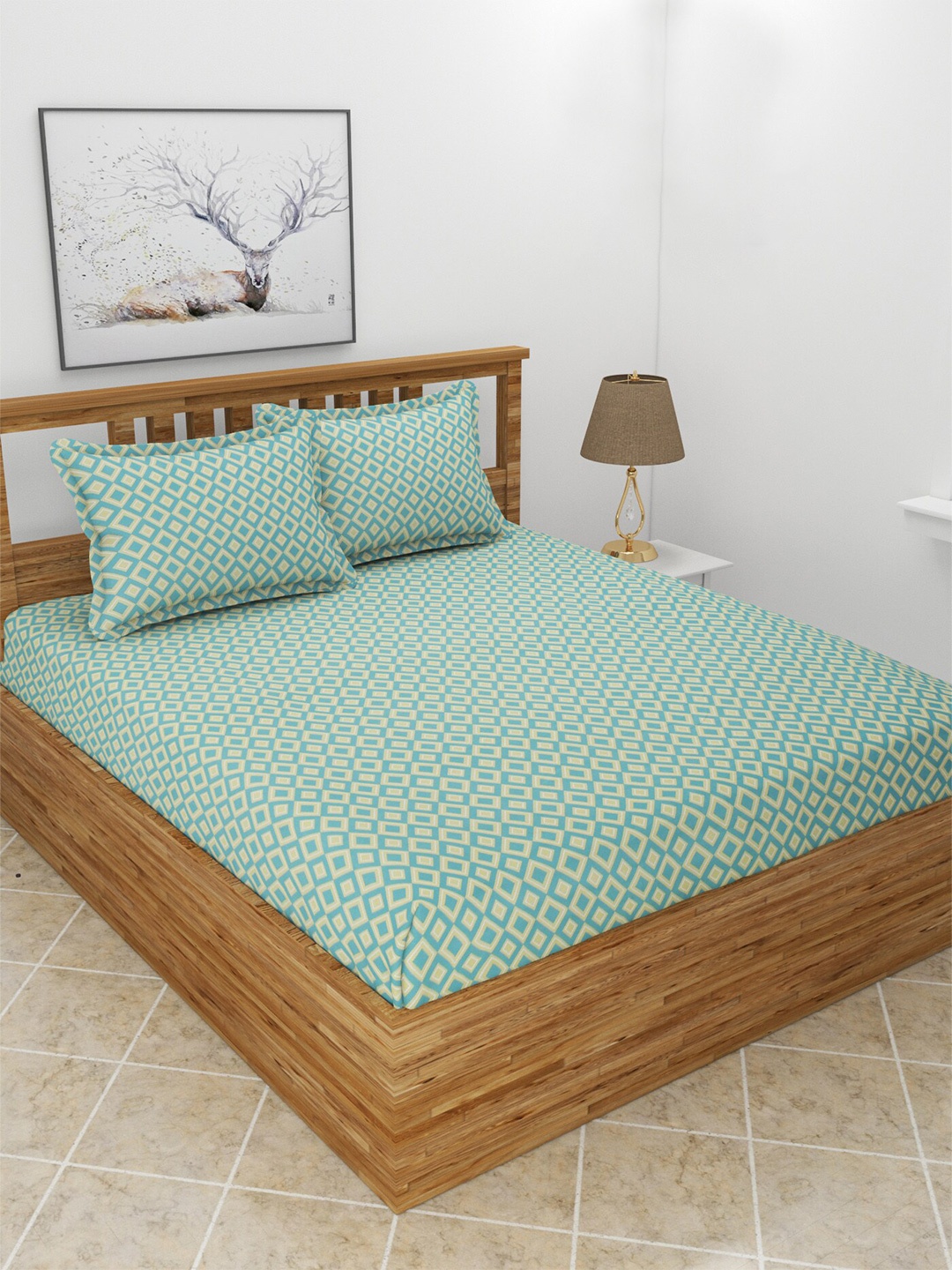 

BREVARD Green & White Geometric 210 TC Fitted Queen Bedsheet With 2 Pillow Covers