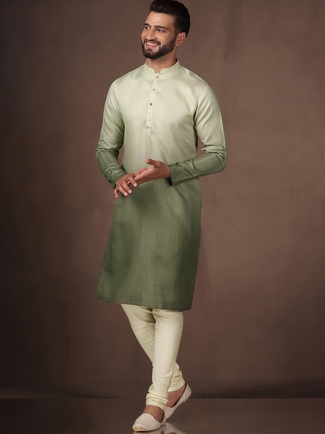 

KISAH Ombre Dyed Kurta With Churidar, Green