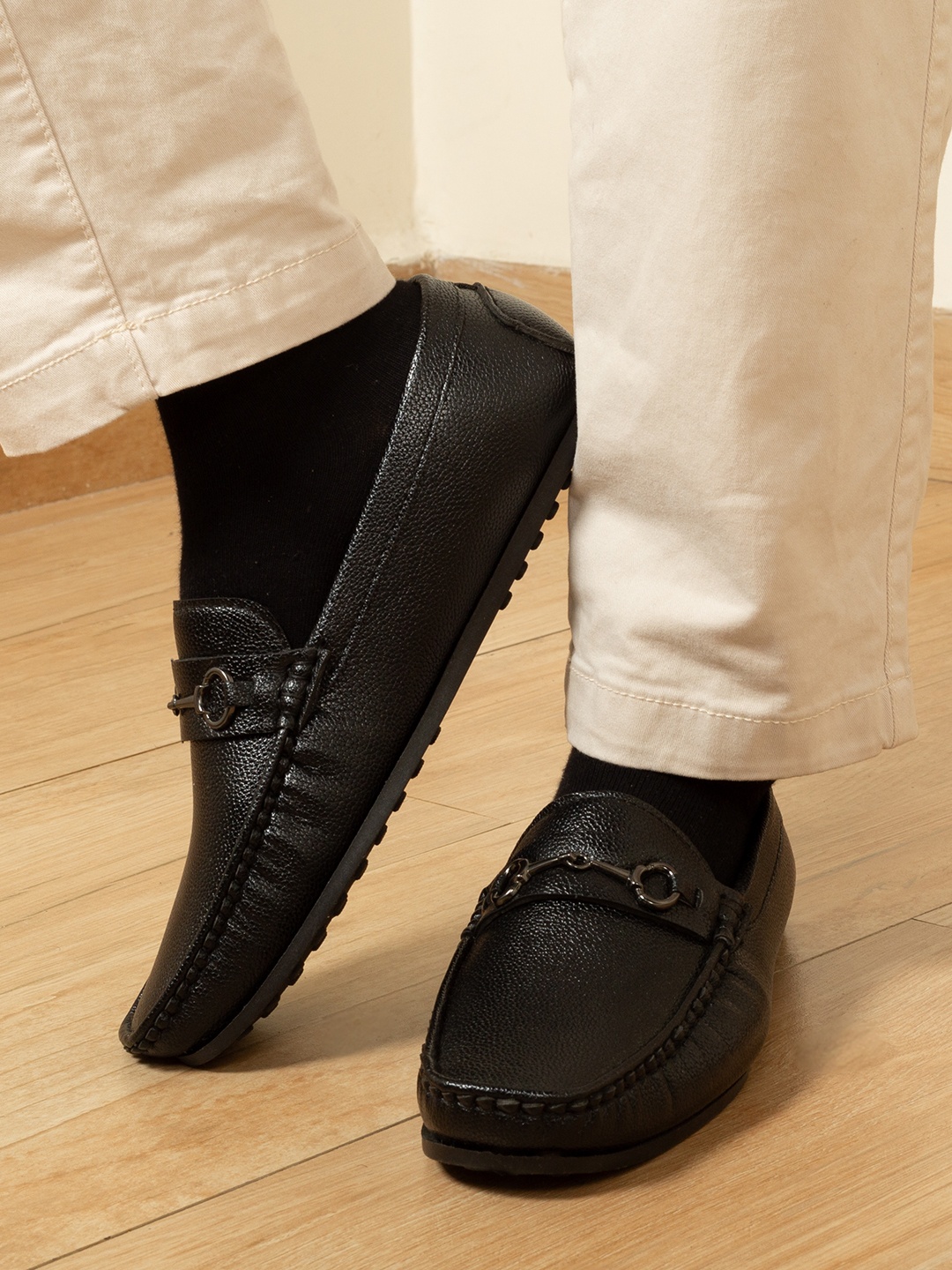 

Big Fox Men Czech-6 Flexible Textured Lightweight Horsebit Loafers, Black