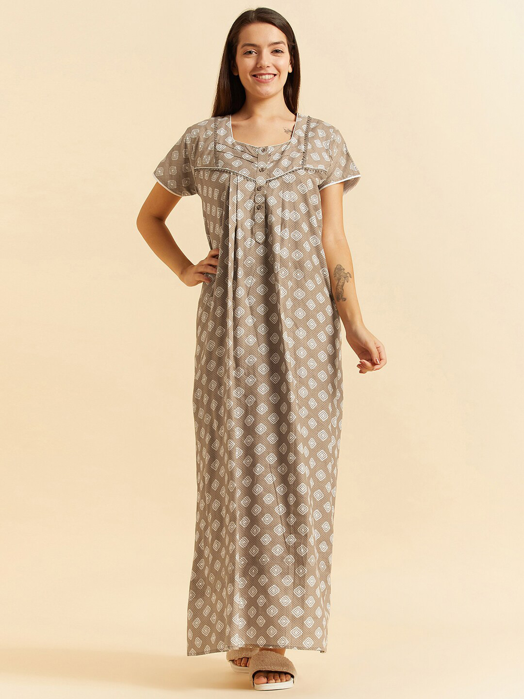 

Sweet Dreams Brown Geometric Printed Square Neck Pure Cotton Maxi Nightdress