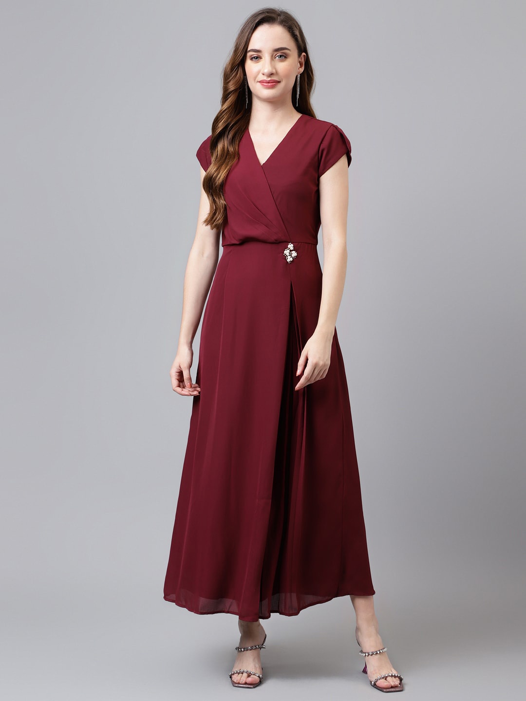 

Latin Quarters V-Neck Cap Sleeves Maxi Party Dress, Maroon