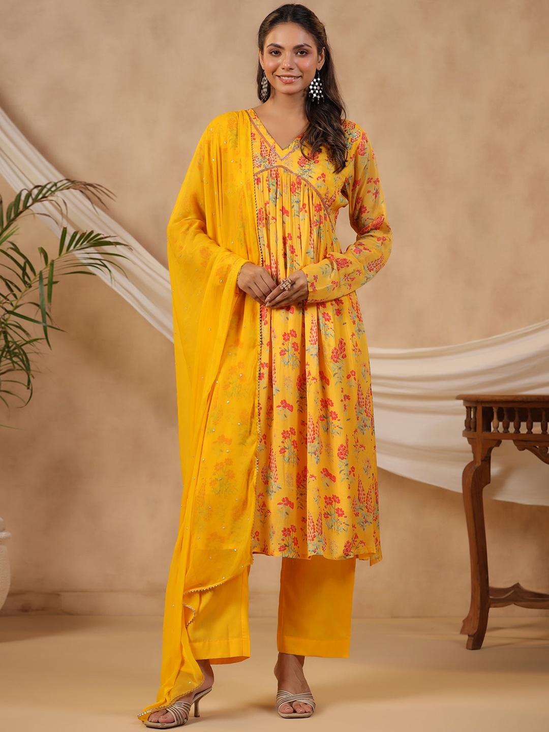 

EtnicaWear Floral Printed Empire Beads and Stones Pure Silk Kurta with Trousers & Dupatta, Yellow
