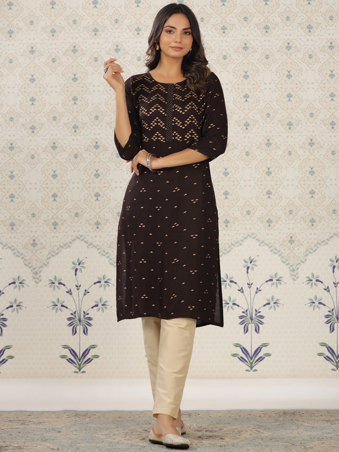 

Ode by House of Pataudi Black Ethnic Motifs Printed Kurta