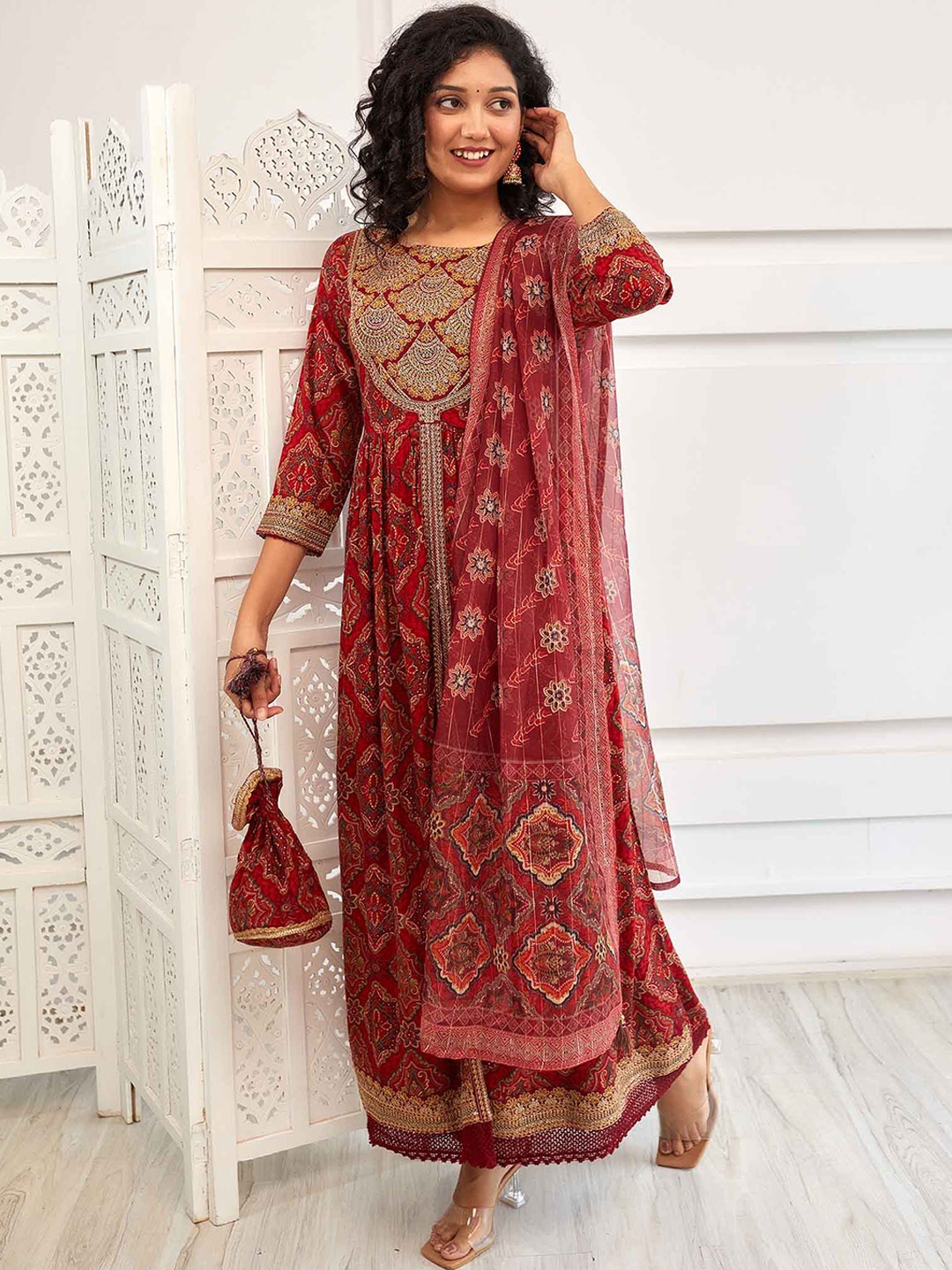 

Nehamta Ethnic Motifs Printed Thread Work A-Line Kurta & Trousers With Dupatta, Maroon