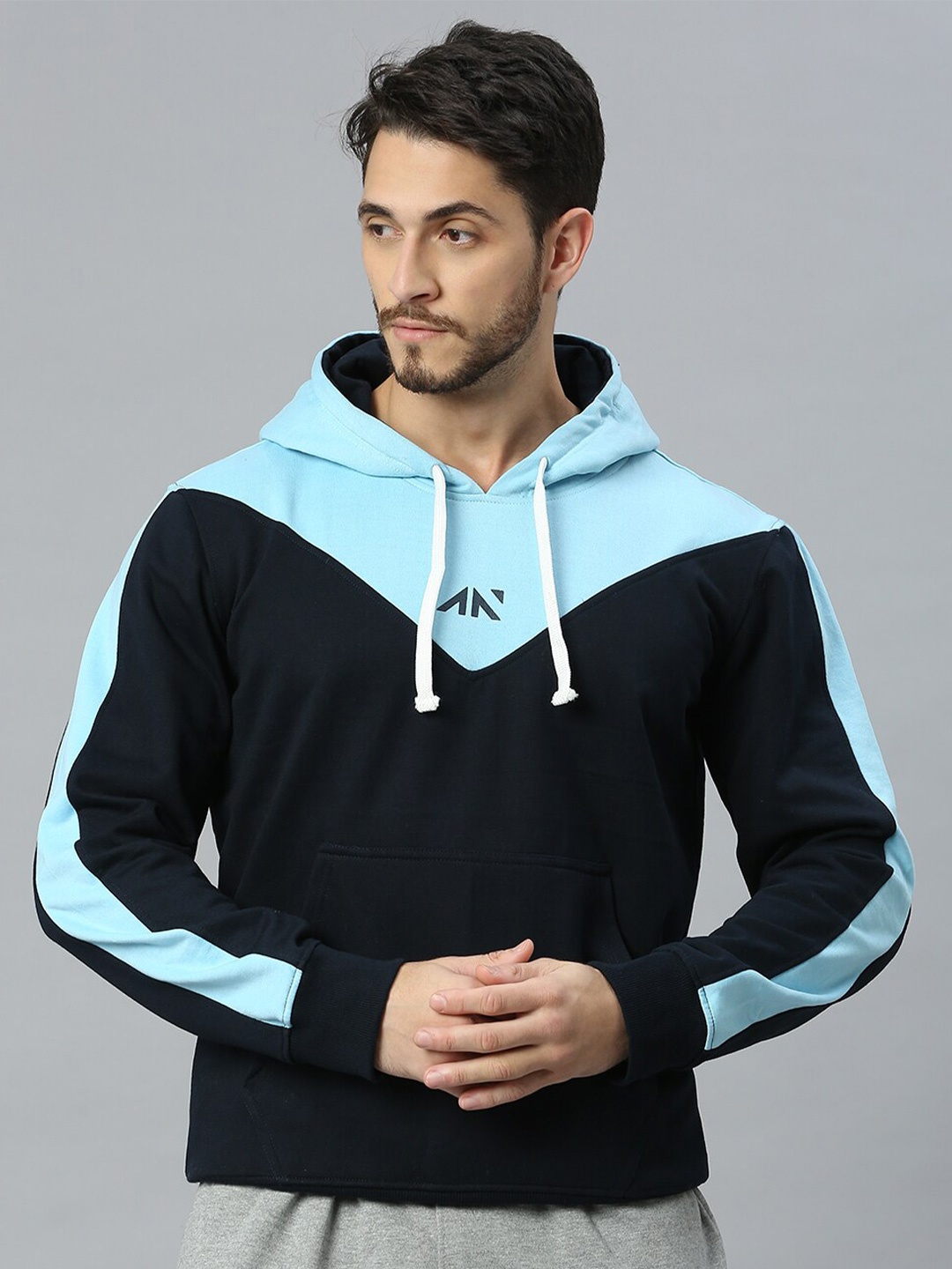 

AESTHETIC NATION Colourblocked Hooded Pullover, Blue