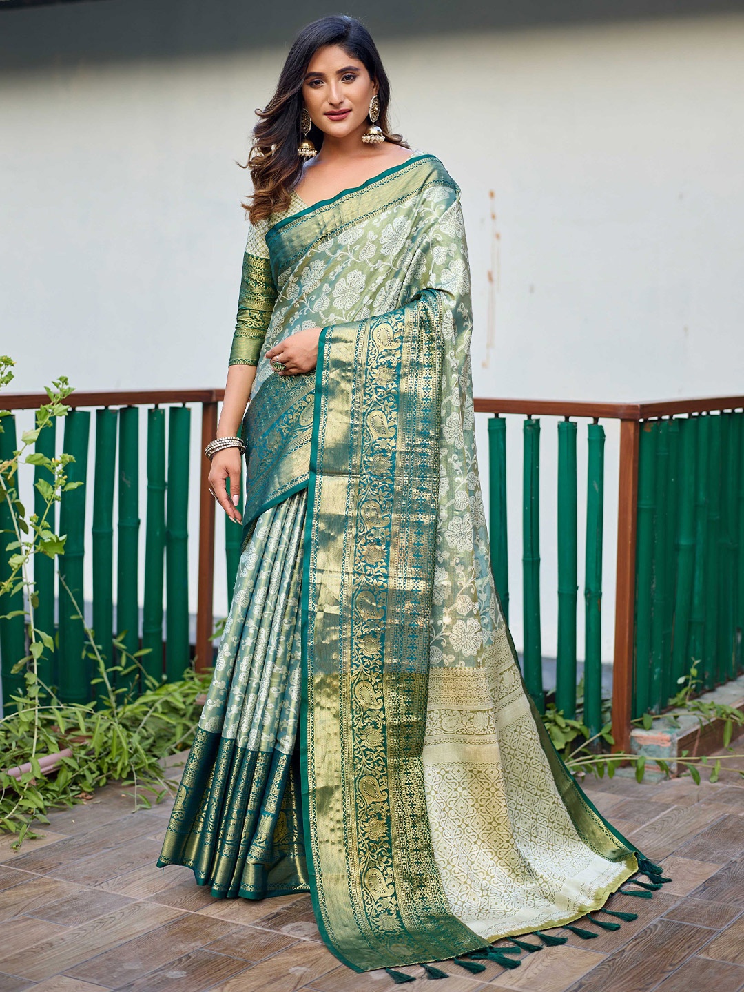 

Mitera Green & Silver Ethnic Motifs Woven Design Zari Kanjeevaram Saree