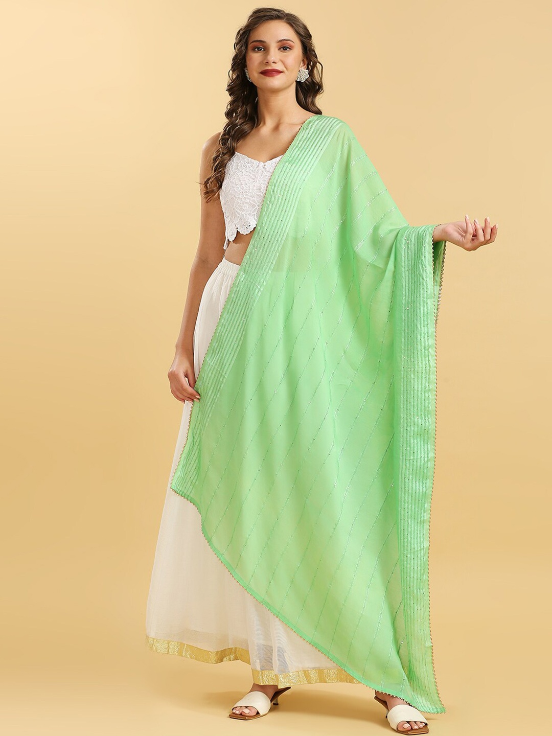 

Dupatta Bazaar Embroidered Chanderi Dupatta, Lime green