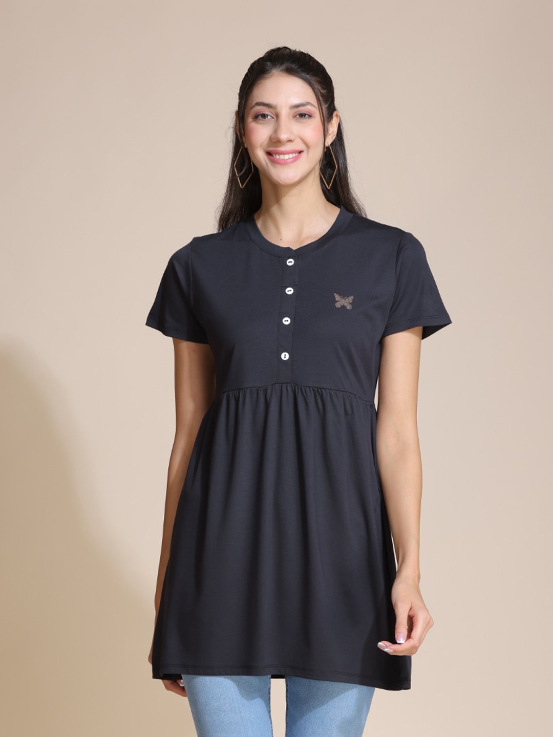 

TITTLI Round Neck Knitted Tunic, Black