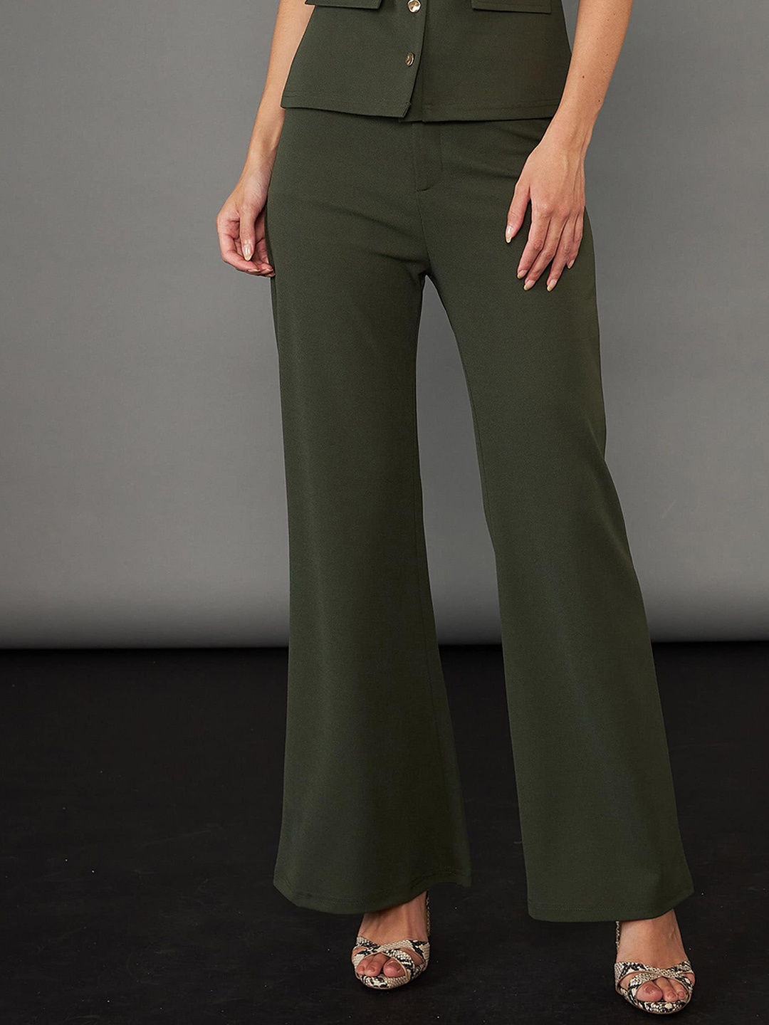 

SASSAFRAS worklyf Women High-Rise Bootcut Trousers, Olive