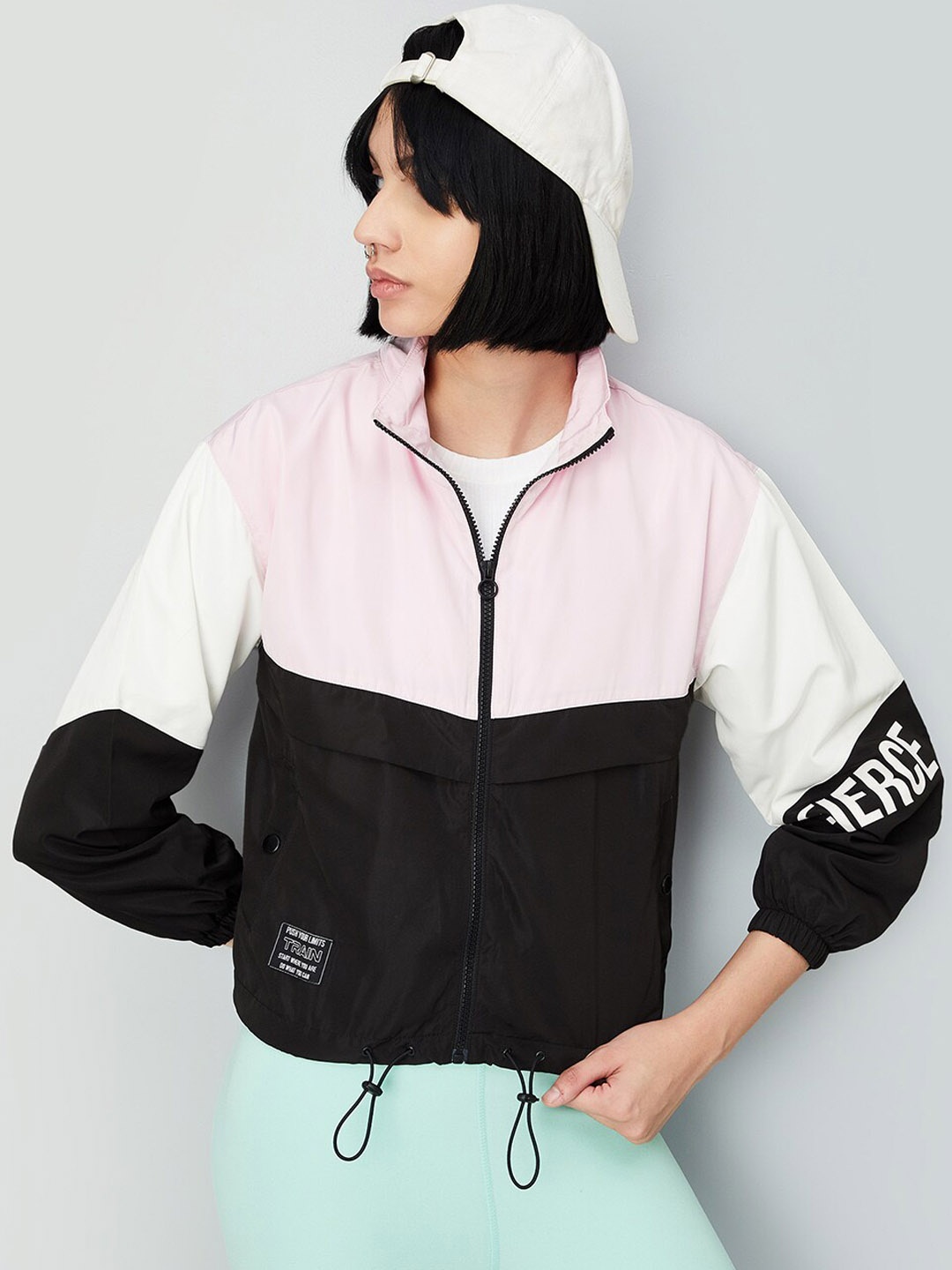 

max Colourblocked Mock Collar Crop Open Front Jacket, Pink