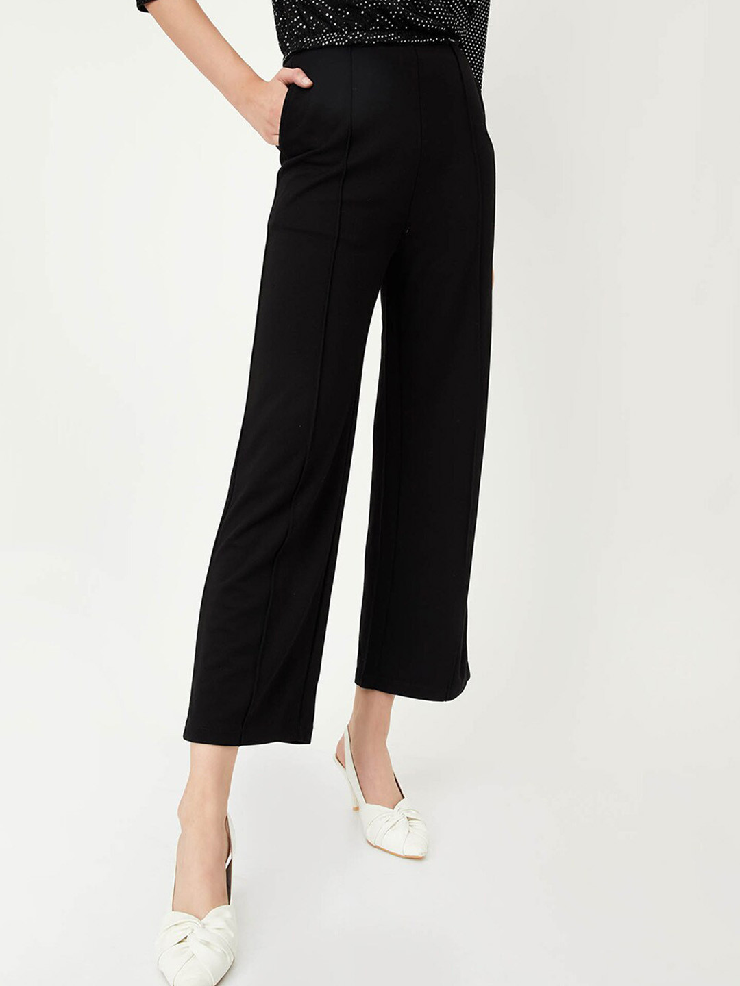 

max Women Mid-Rise Cropped Regular Trousers, Black