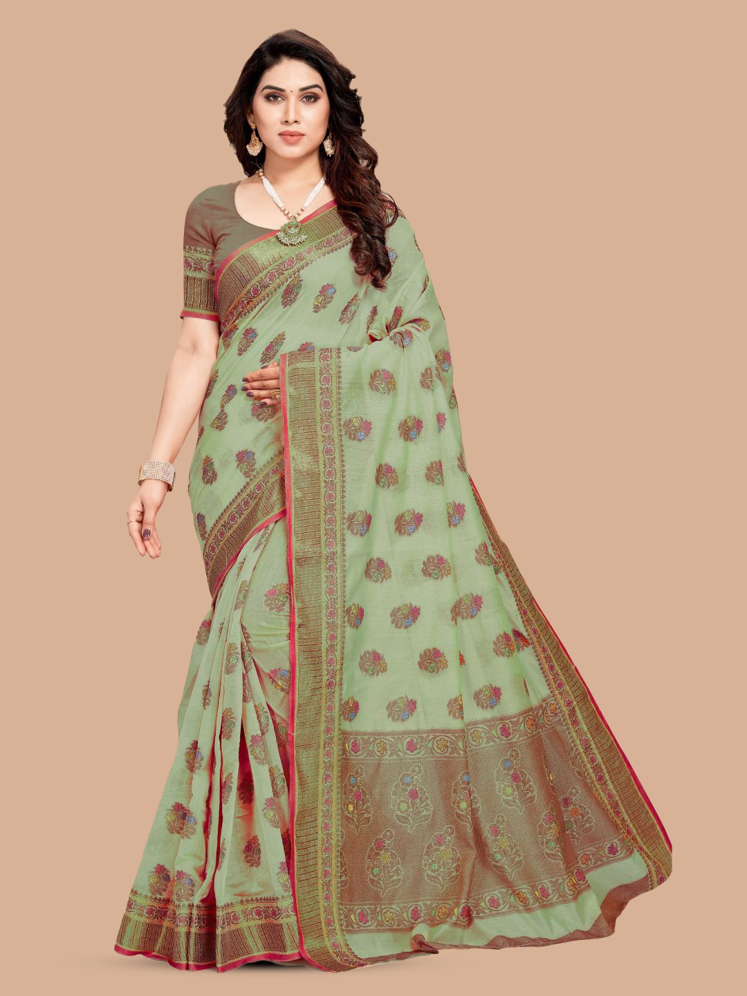 

MAGMINA Floral Woven Design Zari Silk Cotton Banarasi Saree, Green