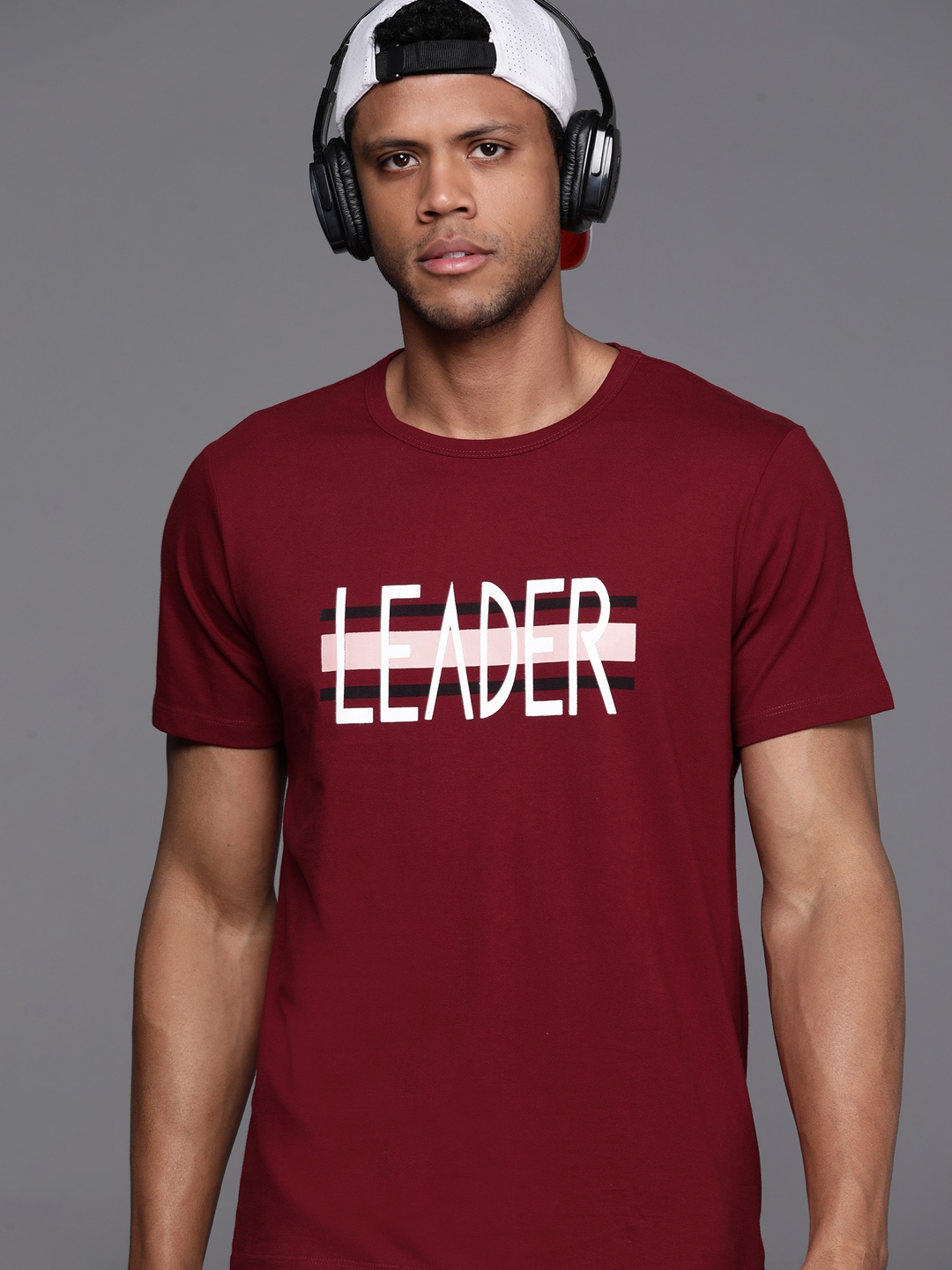 

HRX by Hrithik Roshan Men Typography Printed Pure Cotton T-shirt, Red