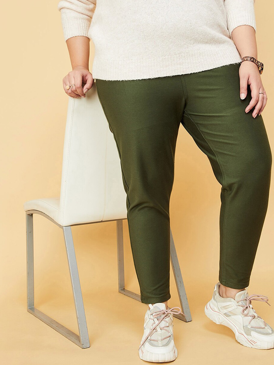 

max Women Plus Size Clean Look Cotton Jeans, Green