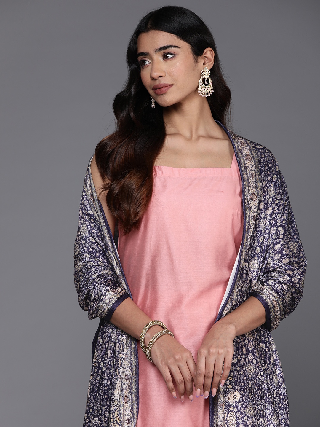 

Varanga Ethnic Motifs Printed Velvet Shawl, Navy blue