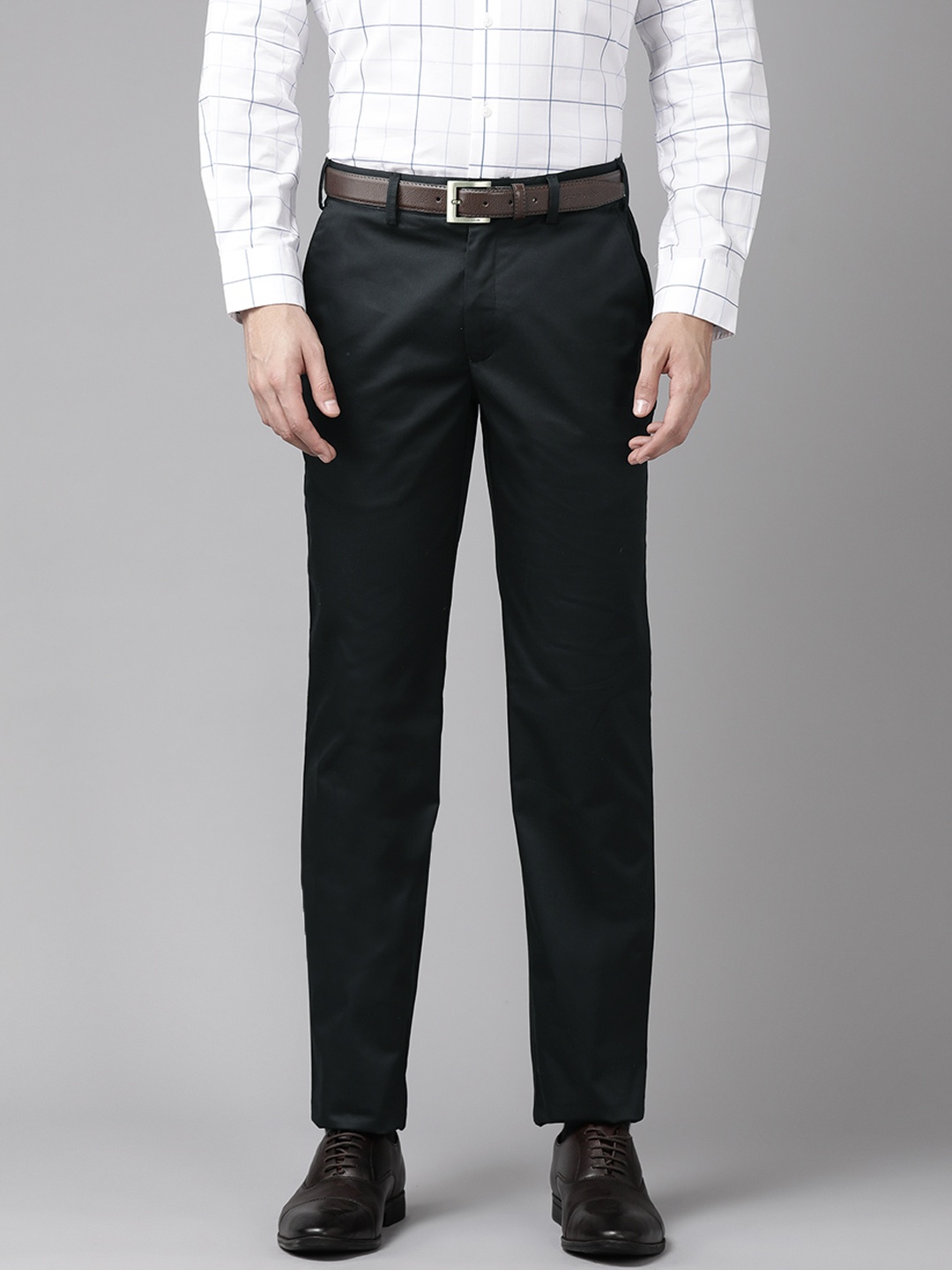 

Park Avenue Men Super Slim Fit Pure Cotton Formal Chinos, Black