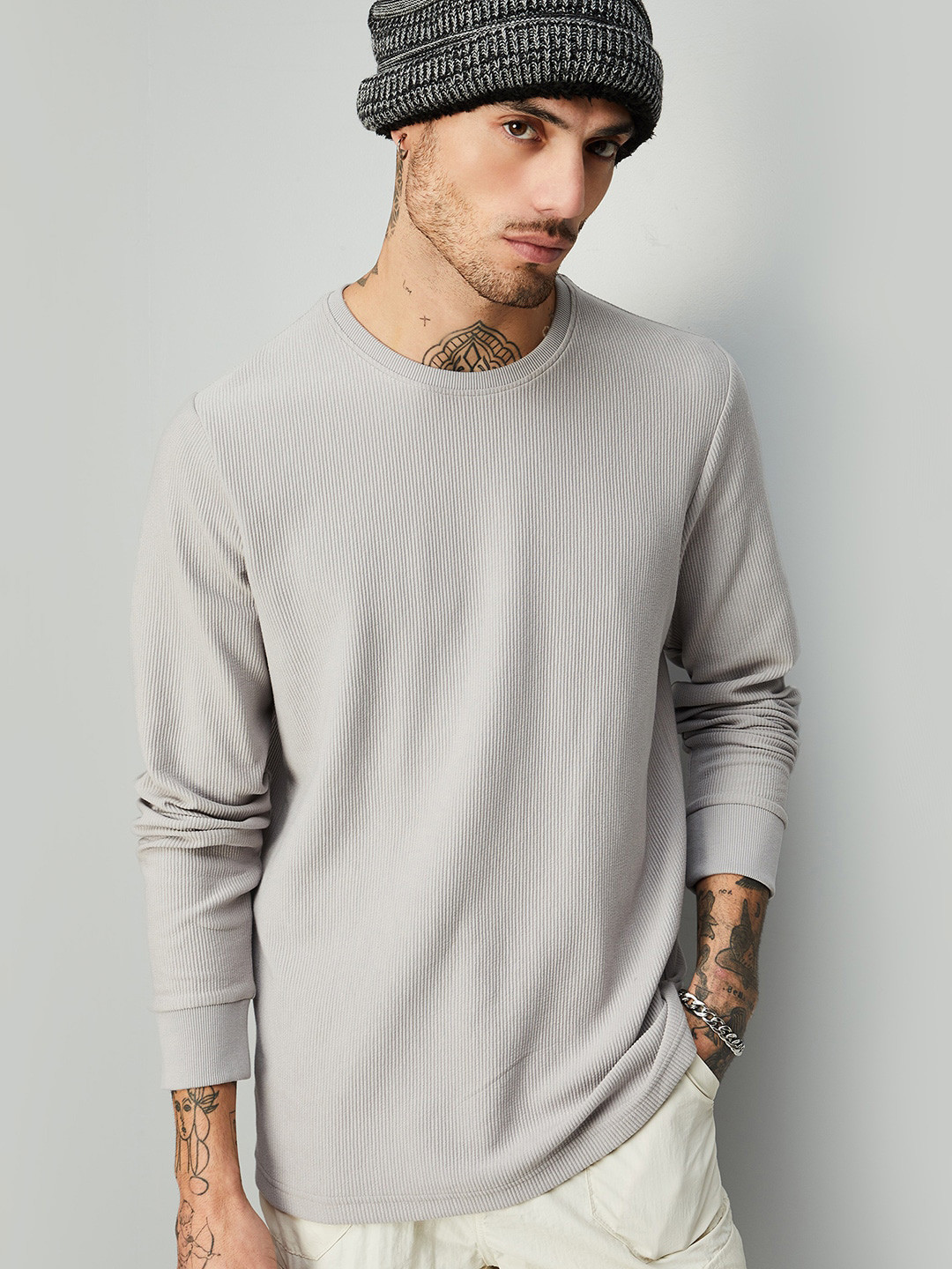 

max Round Neck Long Sleeves Regular T-shirt, Grey