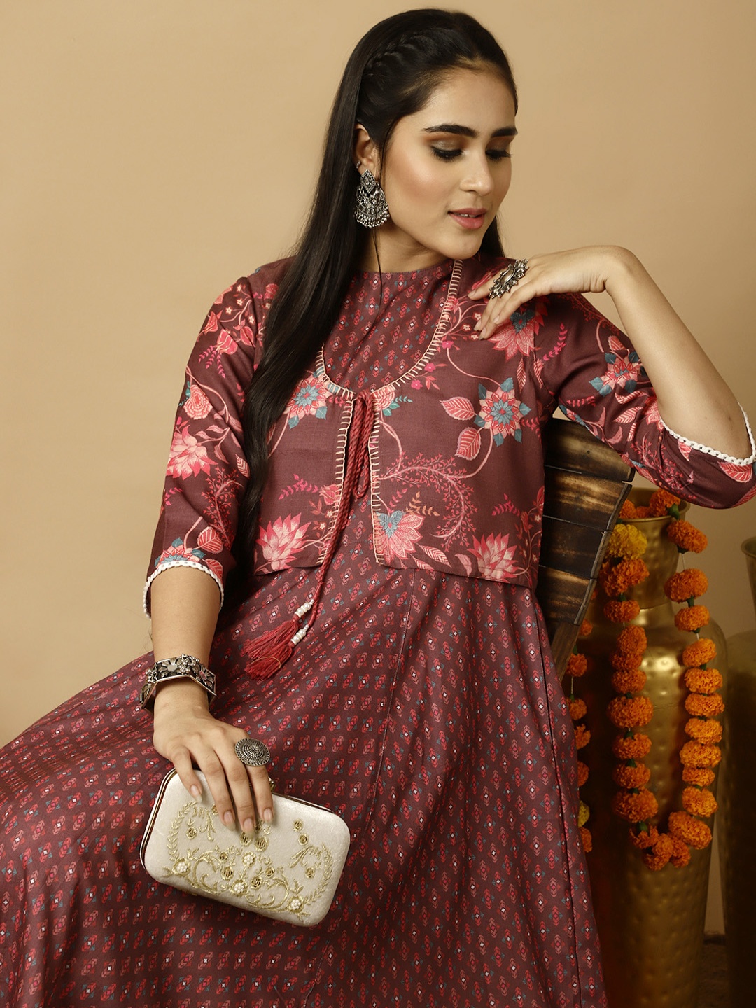 

Jaipur Kurti Ethnic Motifs Printed Kurta with Trousers And Printed Jacket, Brown