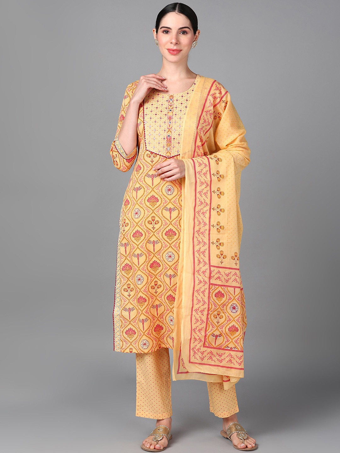 

KALINI Floral Printed Regular Gotta Patti Kurta With Trousers & Dupatta, Yellow