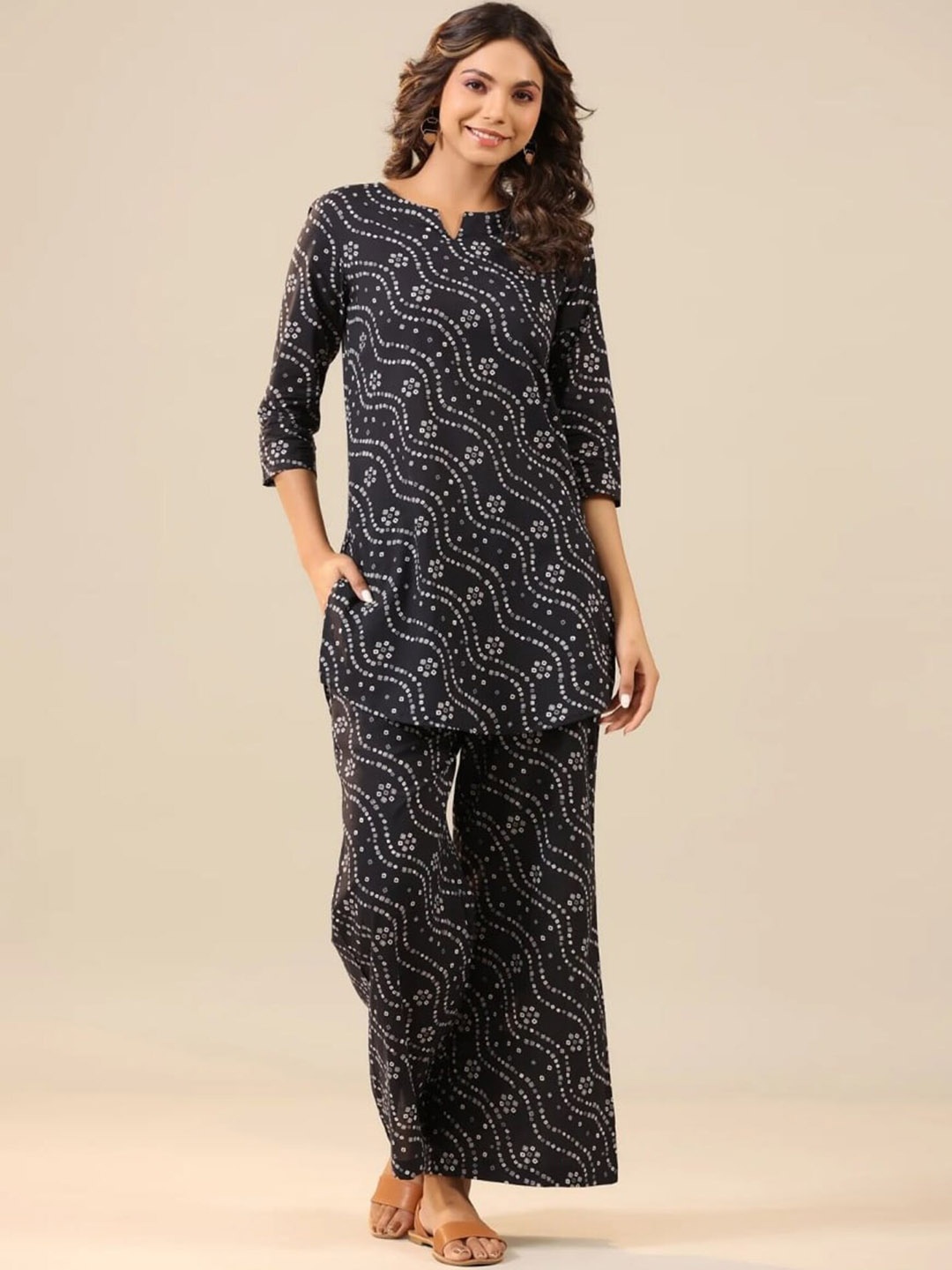 

SIDYAL Ethnic Motifs Printed Straight Kurta With Palazzo, Black