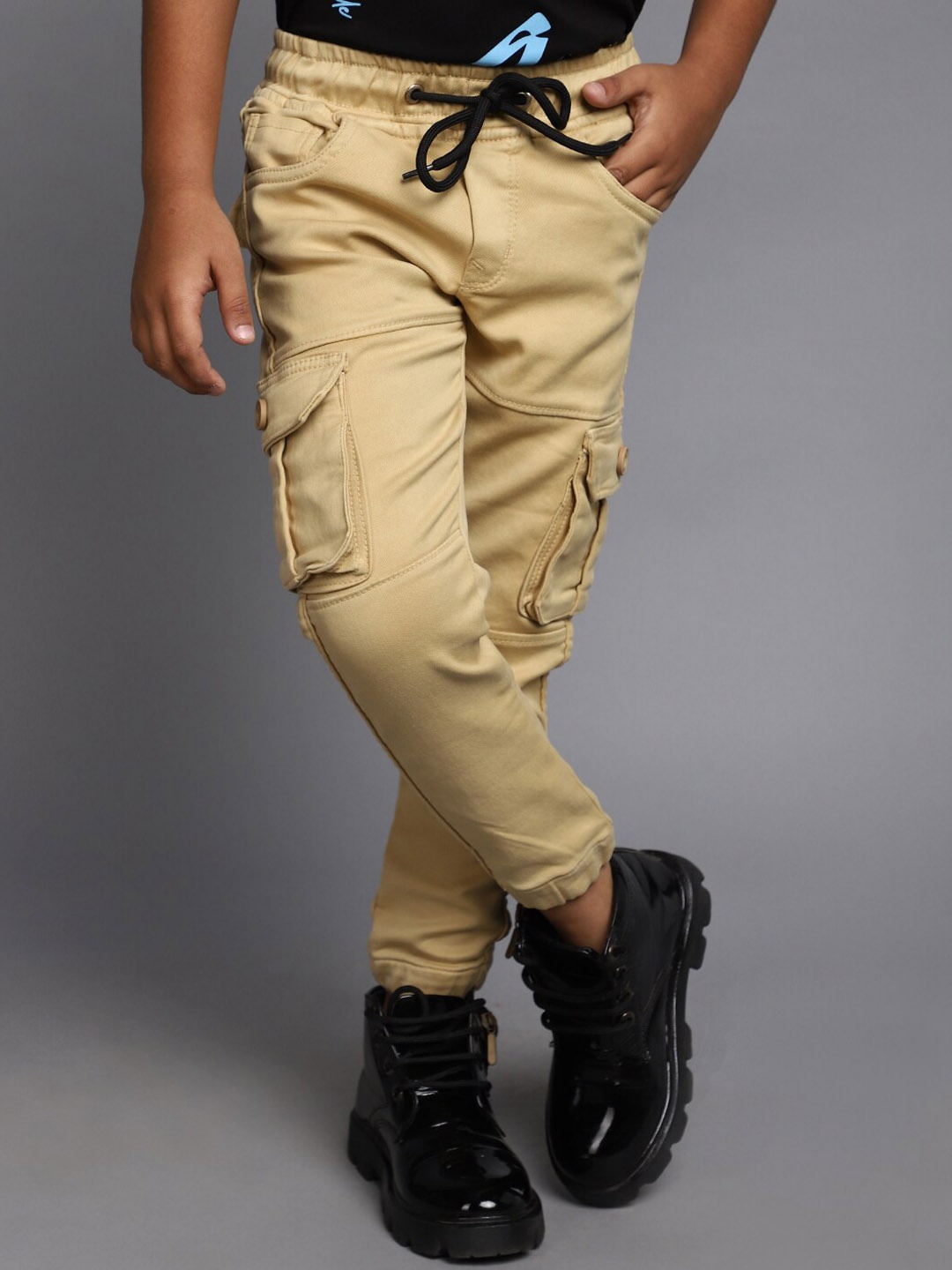 

V-Mart Boys Mid Rise Dobby Cotton Cargo Trouser, Beige