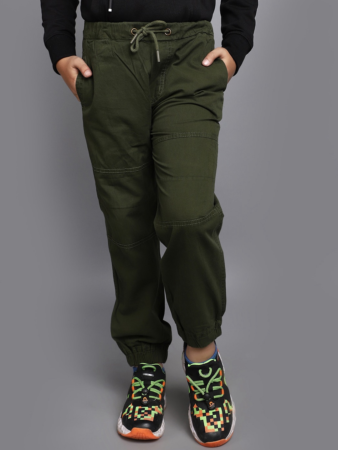 

V-Mart Boys Mid Rise Cotton Joggers, Olive