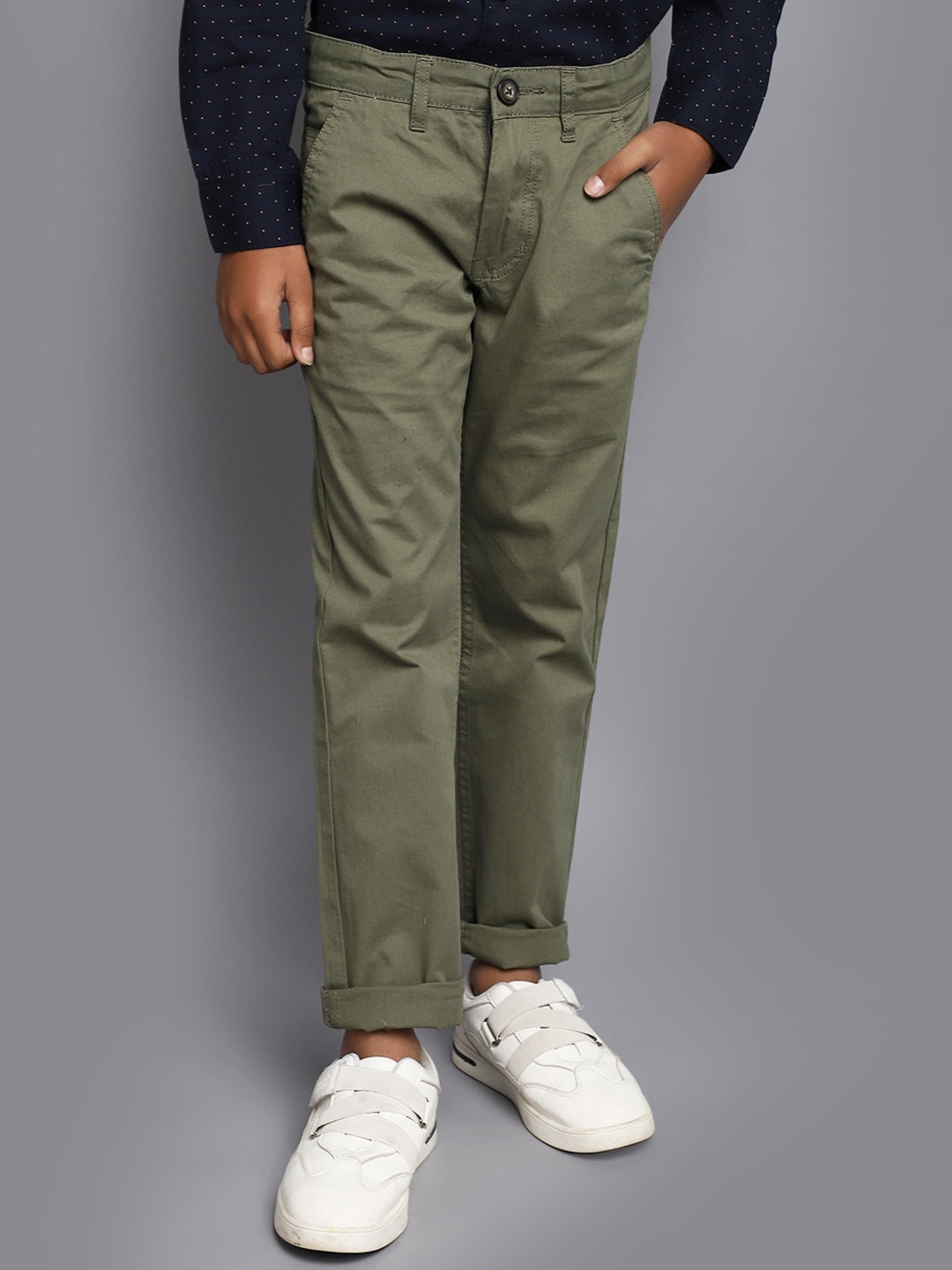 

V-Mart Boys Mid Rise Twill Cotton Trousers, Olive