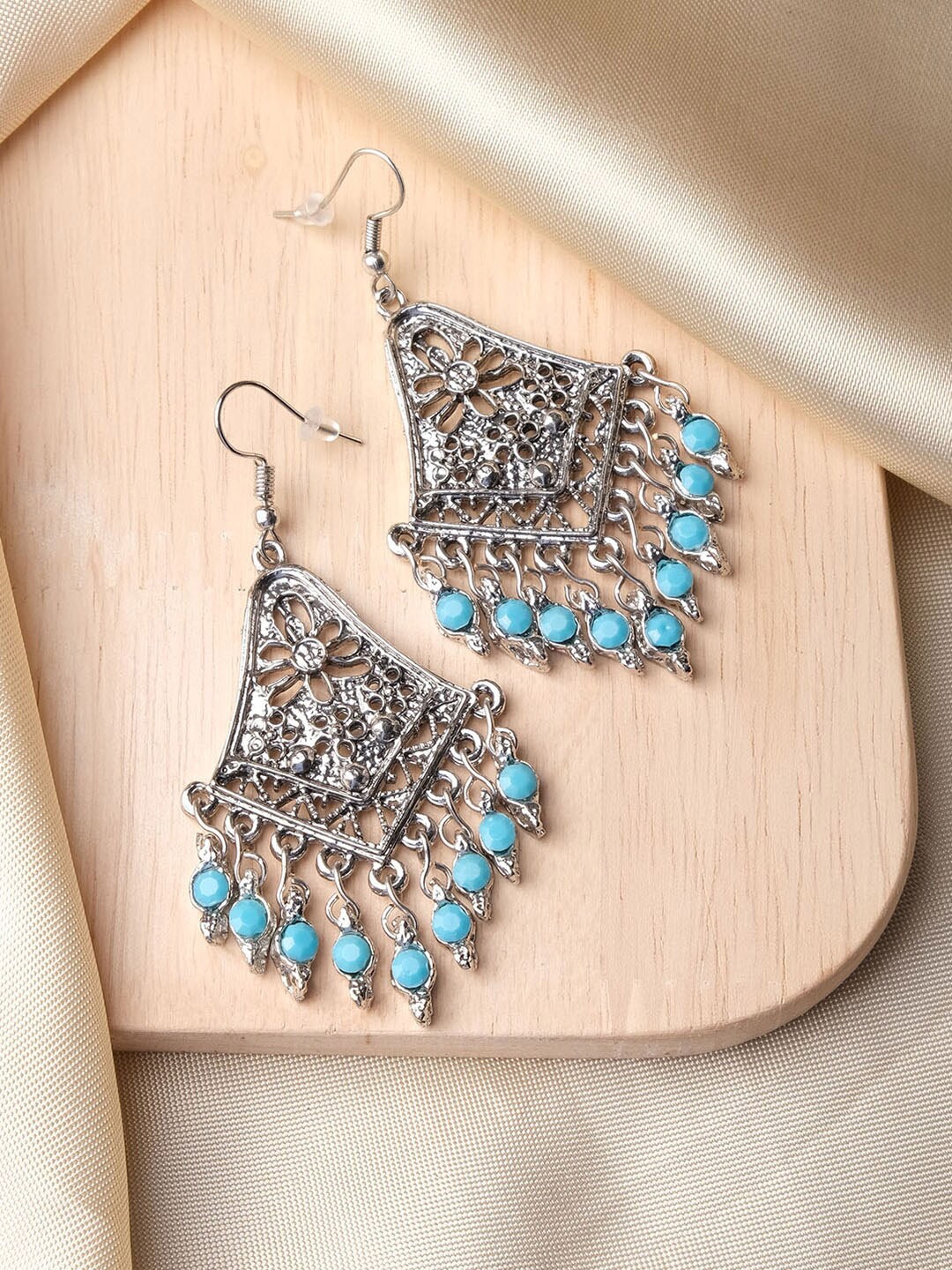 

XPNSV Silver-Plated Beaded Contemporary Drop Earrings