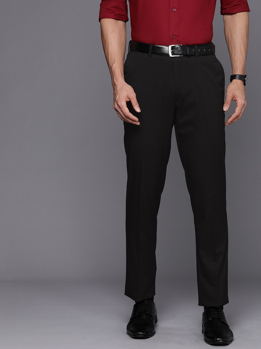 

SUITLTD Men Smart Slim Fit Trousers, Black