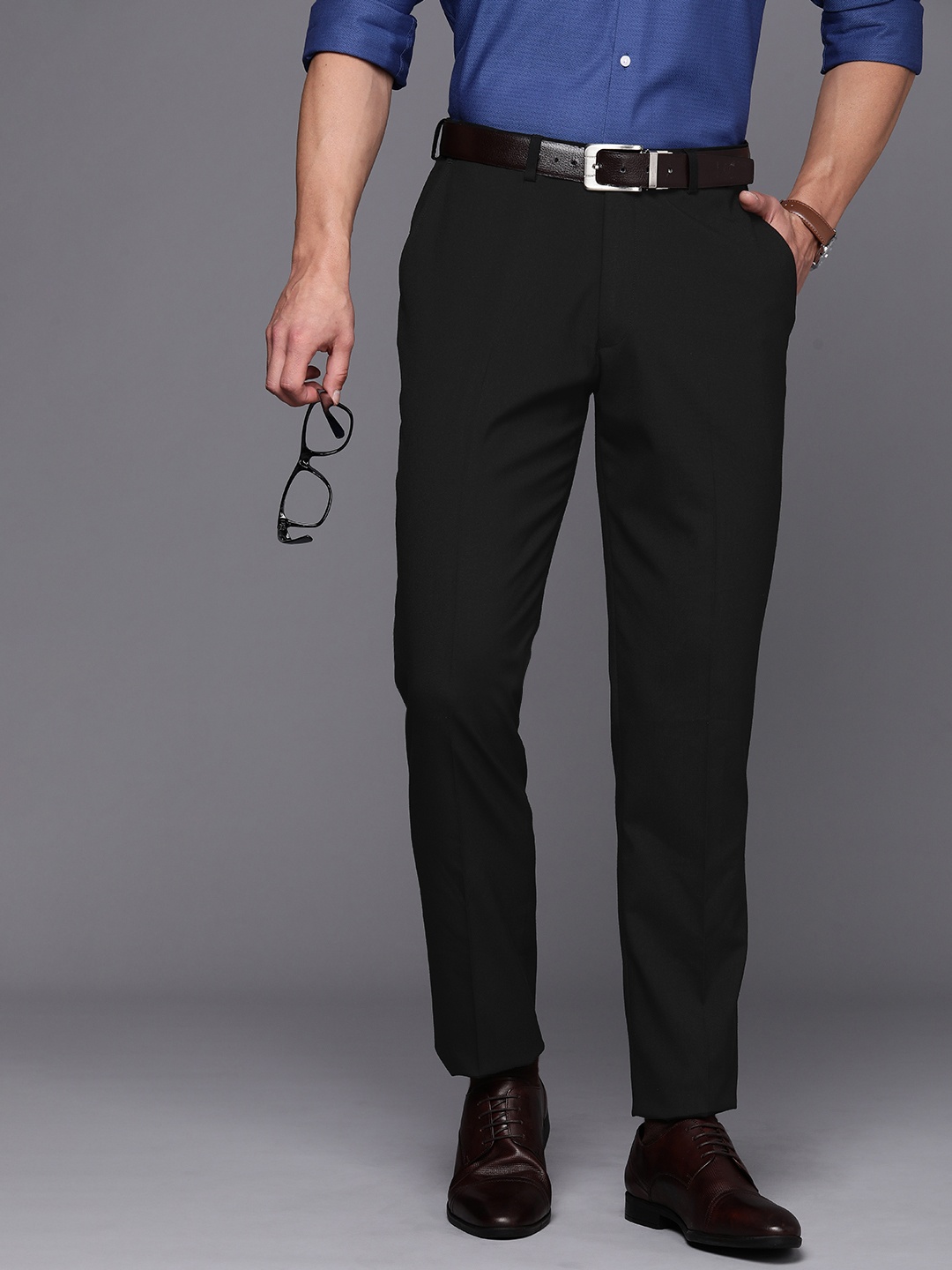 

SUITLTD Men Smart Slim Fit Trousers, Black