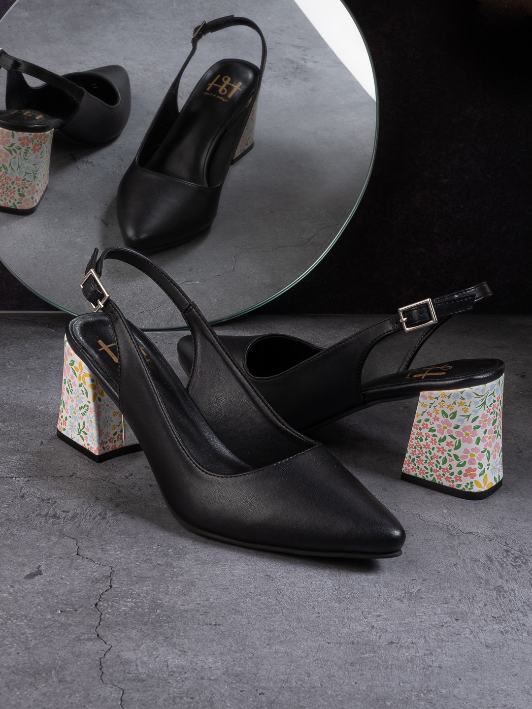 

Hydes N Hues Pointed Toe Block Heel Pumps, Black