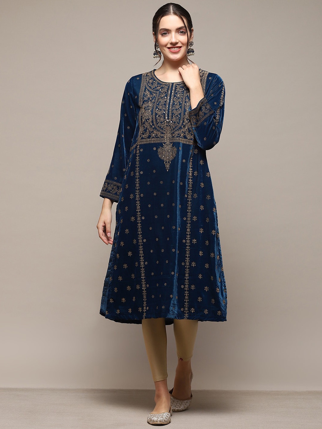 

Biba Ethnic Motifs Embroidered Pure Cotton Straight Kurta, Teal