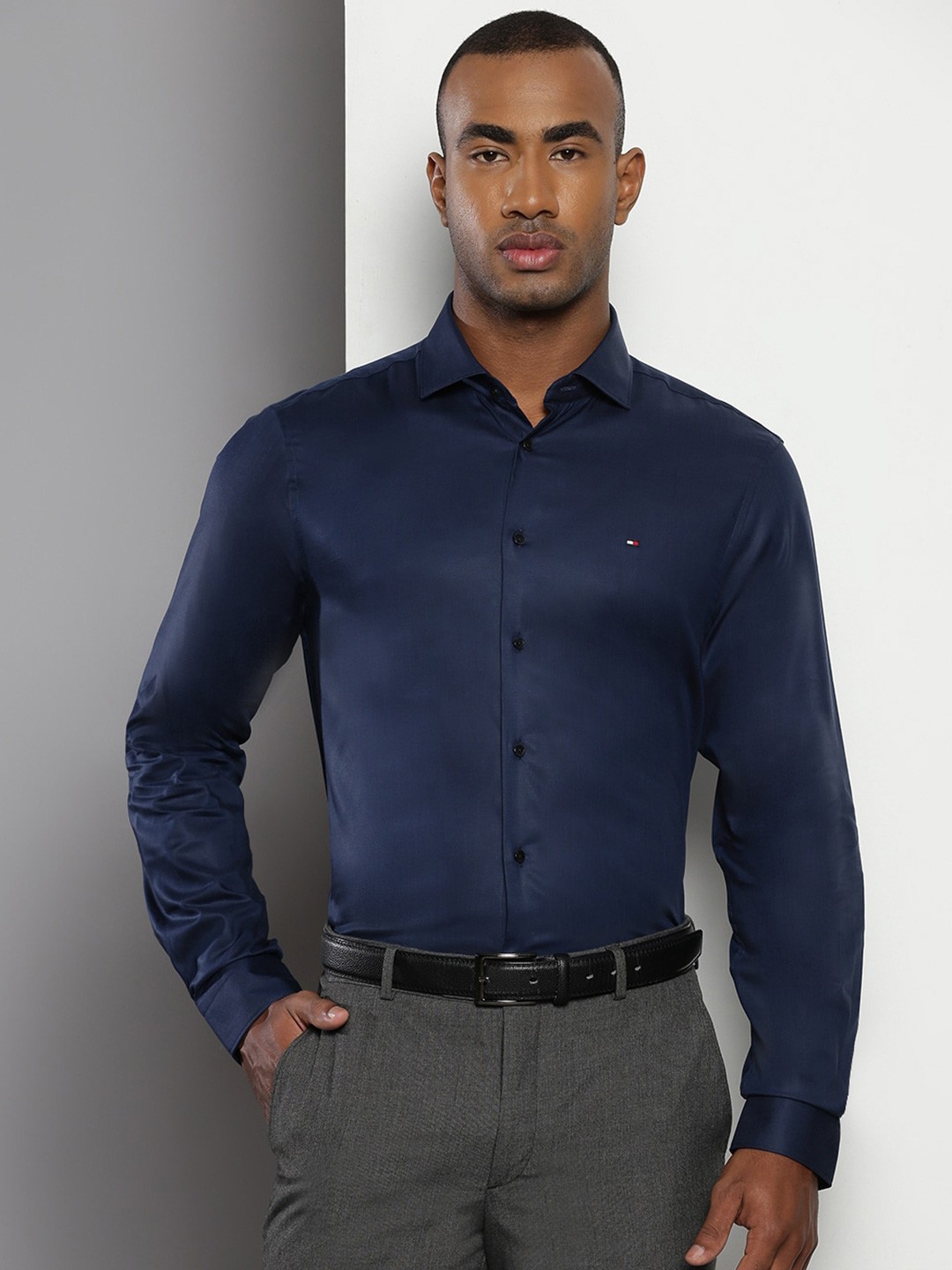 

Tommy Hilfiger Spread Collar Slim Fit Formal Shirt, Navy blue