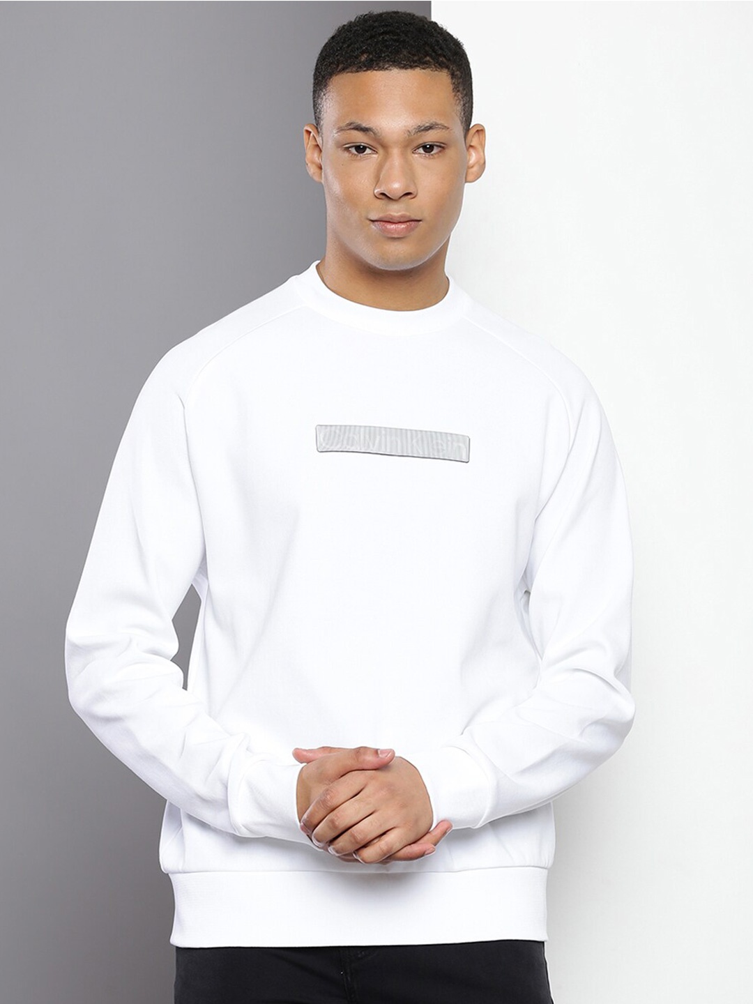 

Calvin Klein Jeans Round Neck Sweatshirt, White