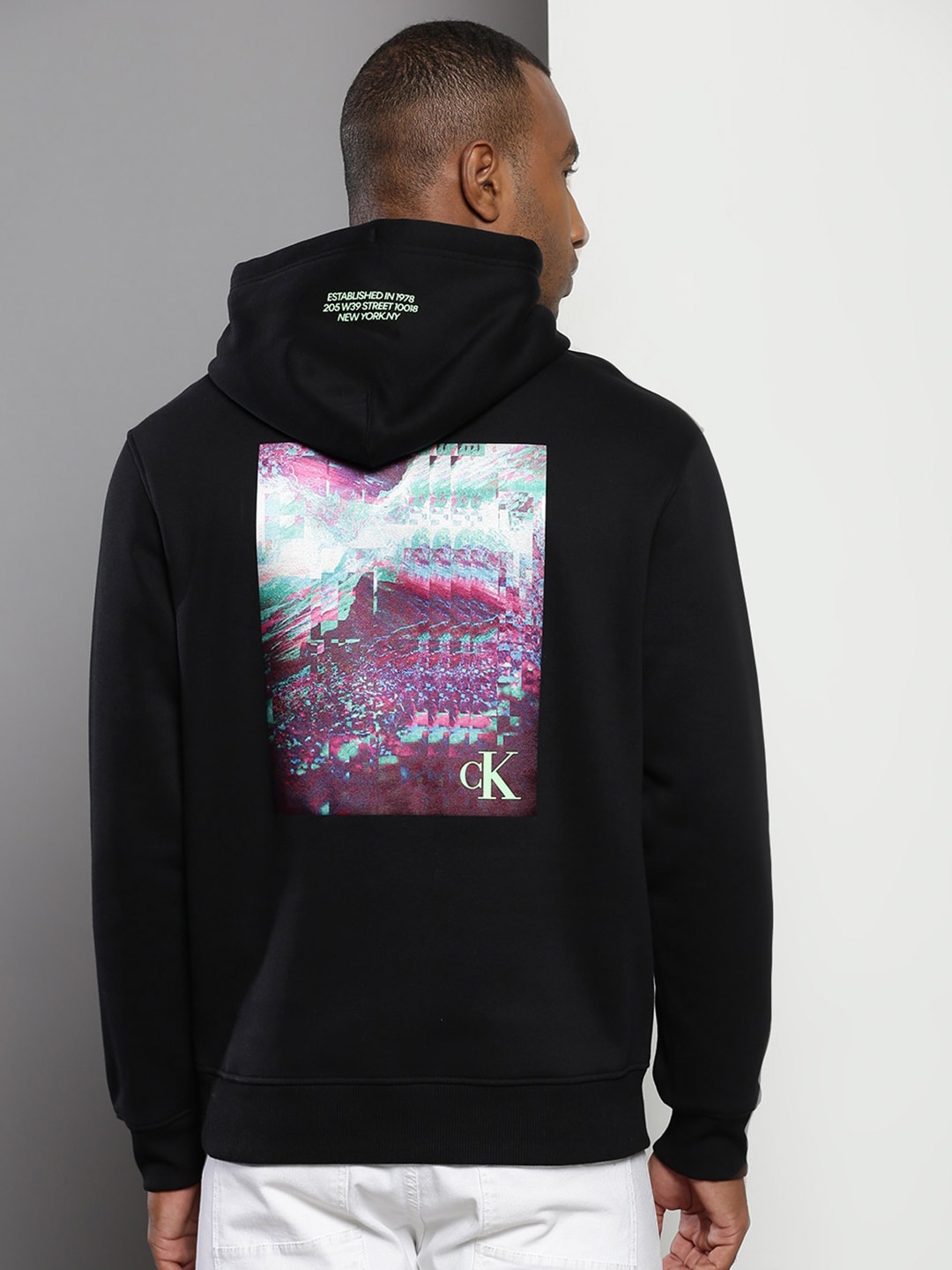 

Calvin Klein Jeans Graphic Printed Hooded Pullover, Black