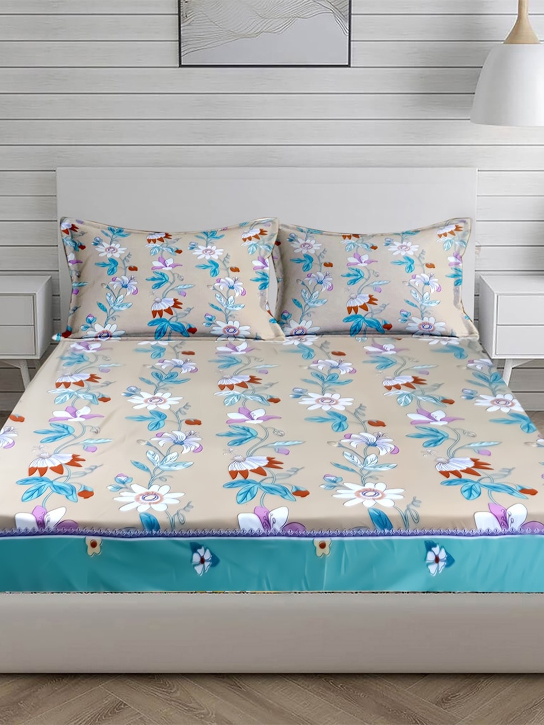 

Innovative Edge Glace Blue Fitted Floral Cotton 160 TC Queen Bedsheet with 2 Pillow Covers, Cream