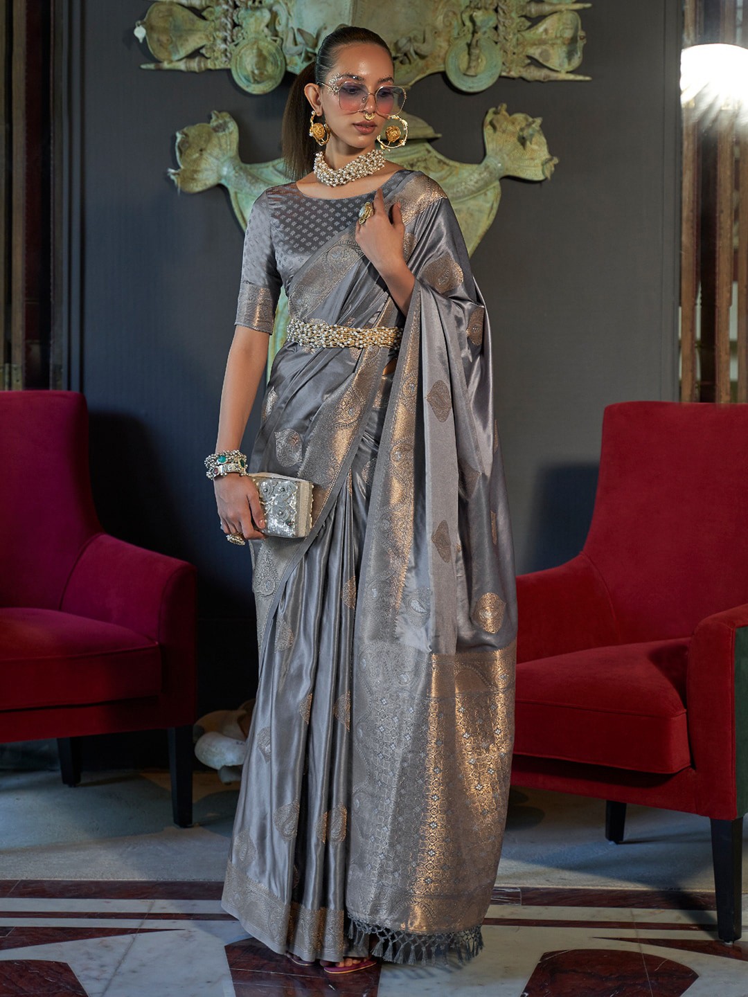 

DEVATITHI Ethnic Motifs Woven Design Zari Banarasi Saree, Grey