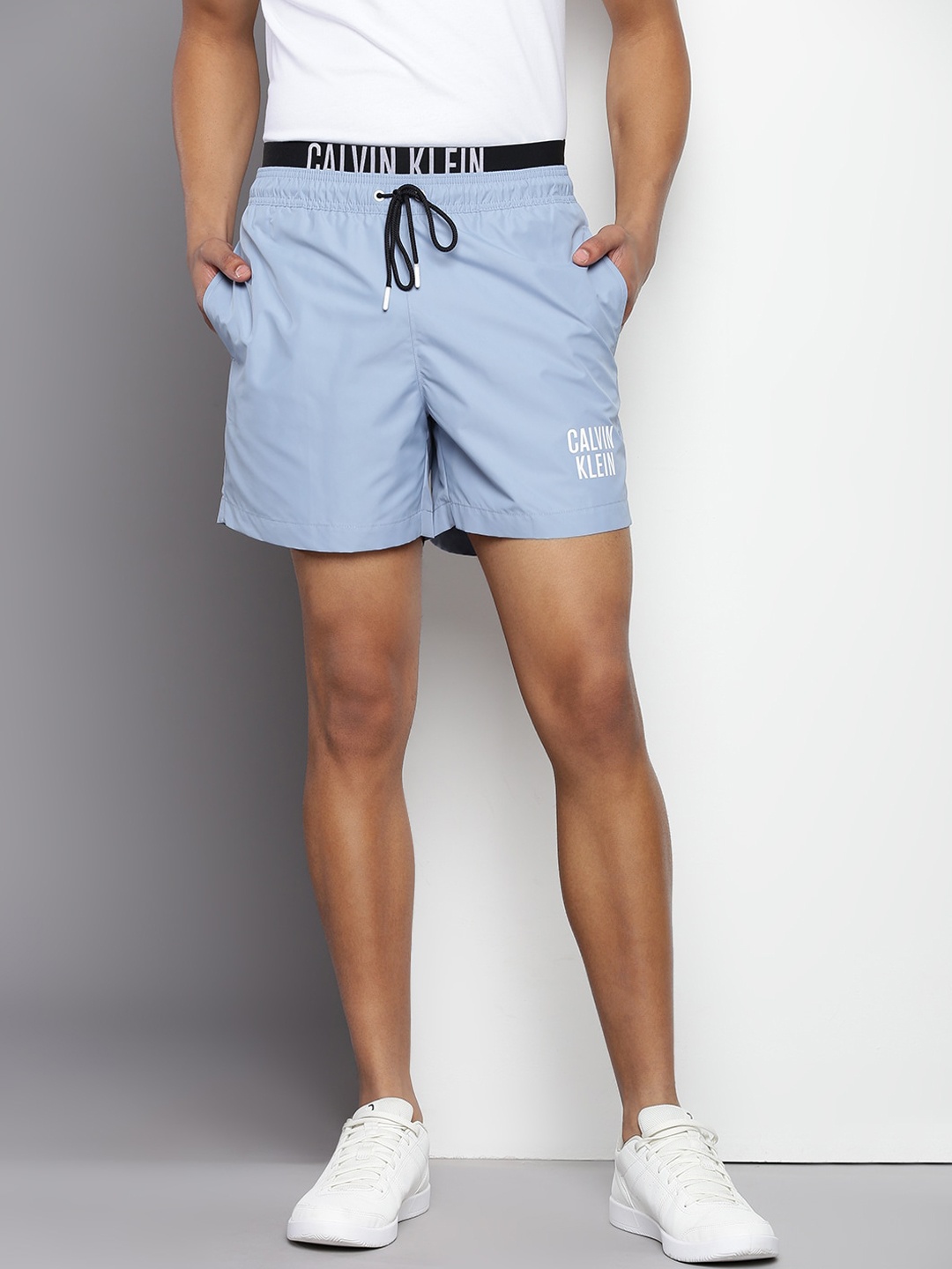 

Calvin Klein Men Mid-Rise Shorts, Blue